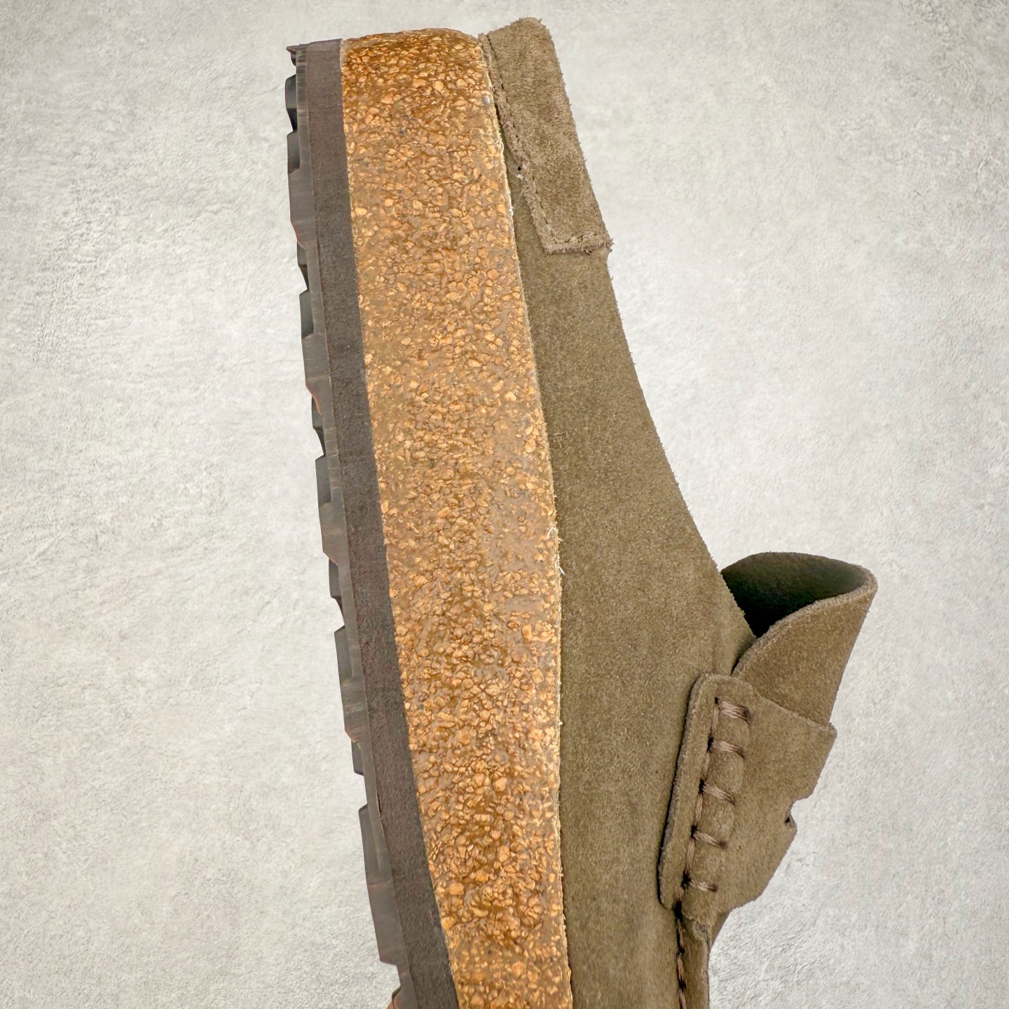  Birkenstock Naples 勃肯 绒面 舒适圆头百搭增高厚底 包头拖鞋 男女同款 灰褐色 1025017