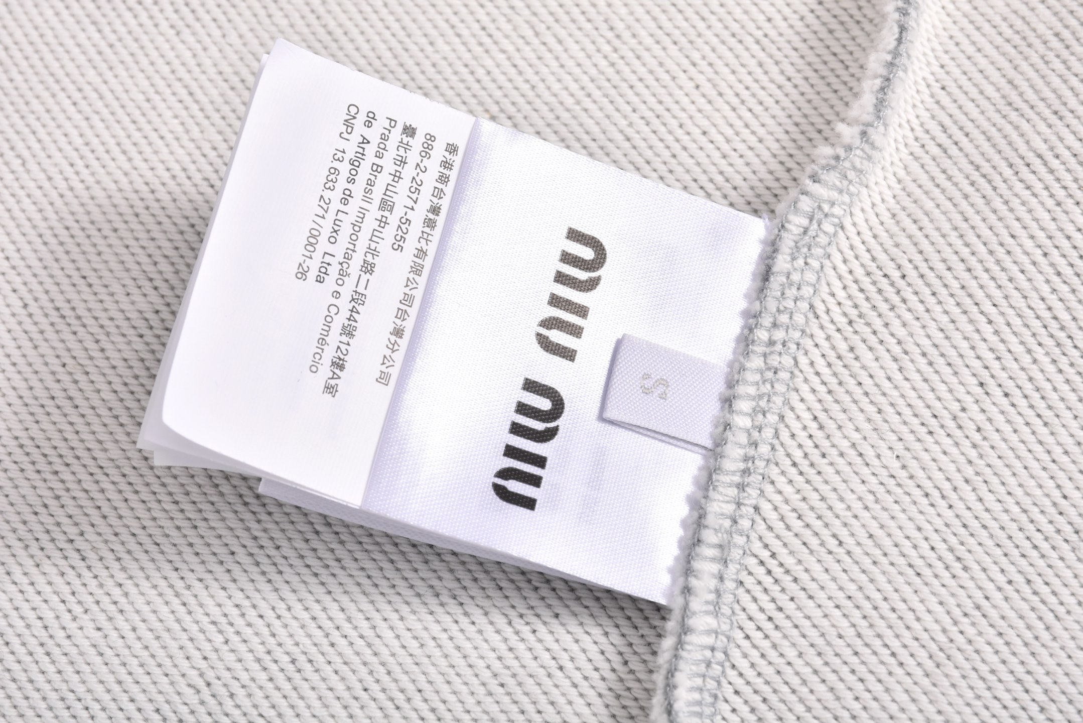 MIU MIU 缪缪小LOGO 刺绣拉链 长袖 外套卫衣 灰色B5 MJL042-13UK-F0031-S-OOO