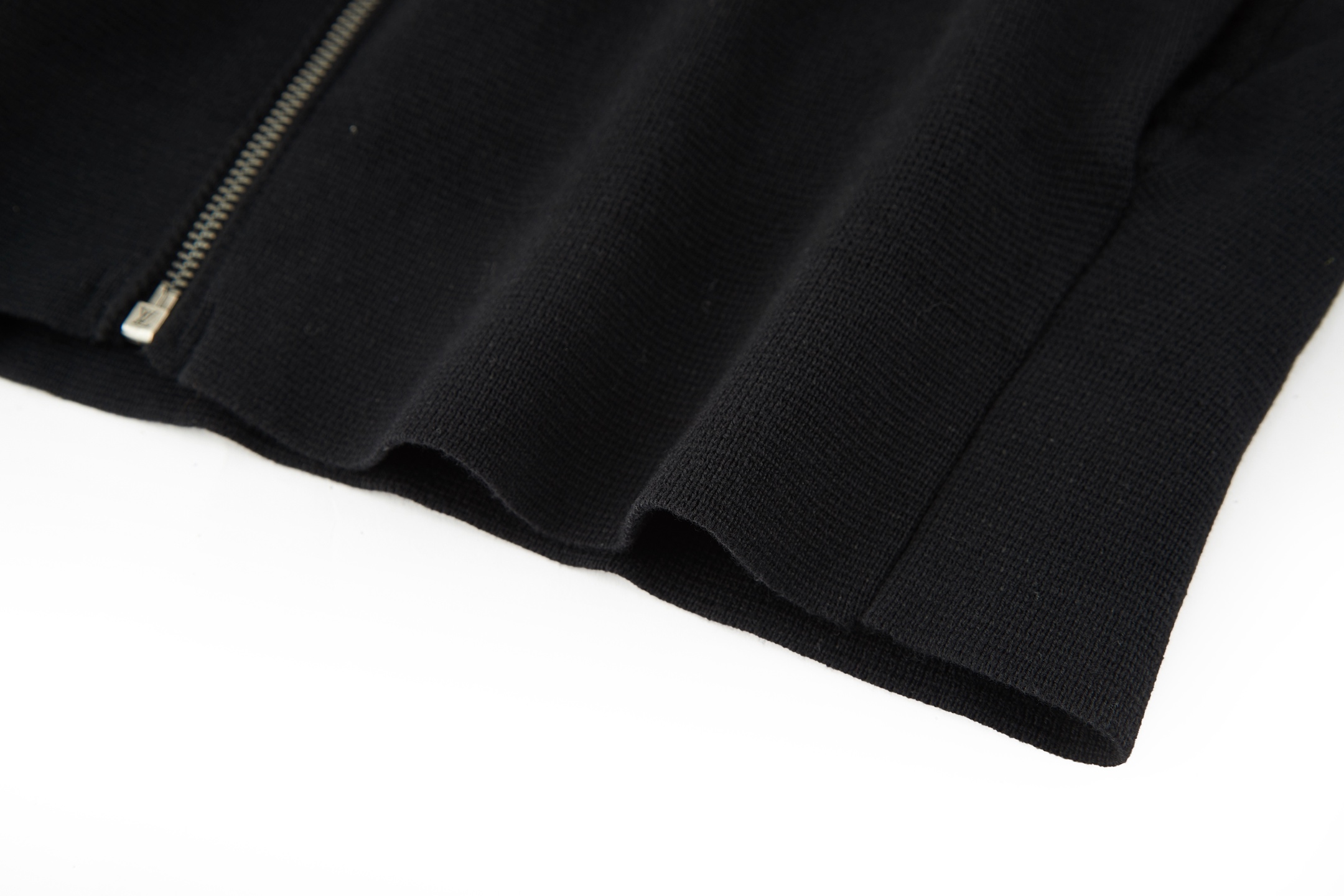 LOUIS VUITTON 路易威登  LV 彩领微标拉链针织  飞行外套 夹克 卫衣 长袖 黑色B5 1AHVN7