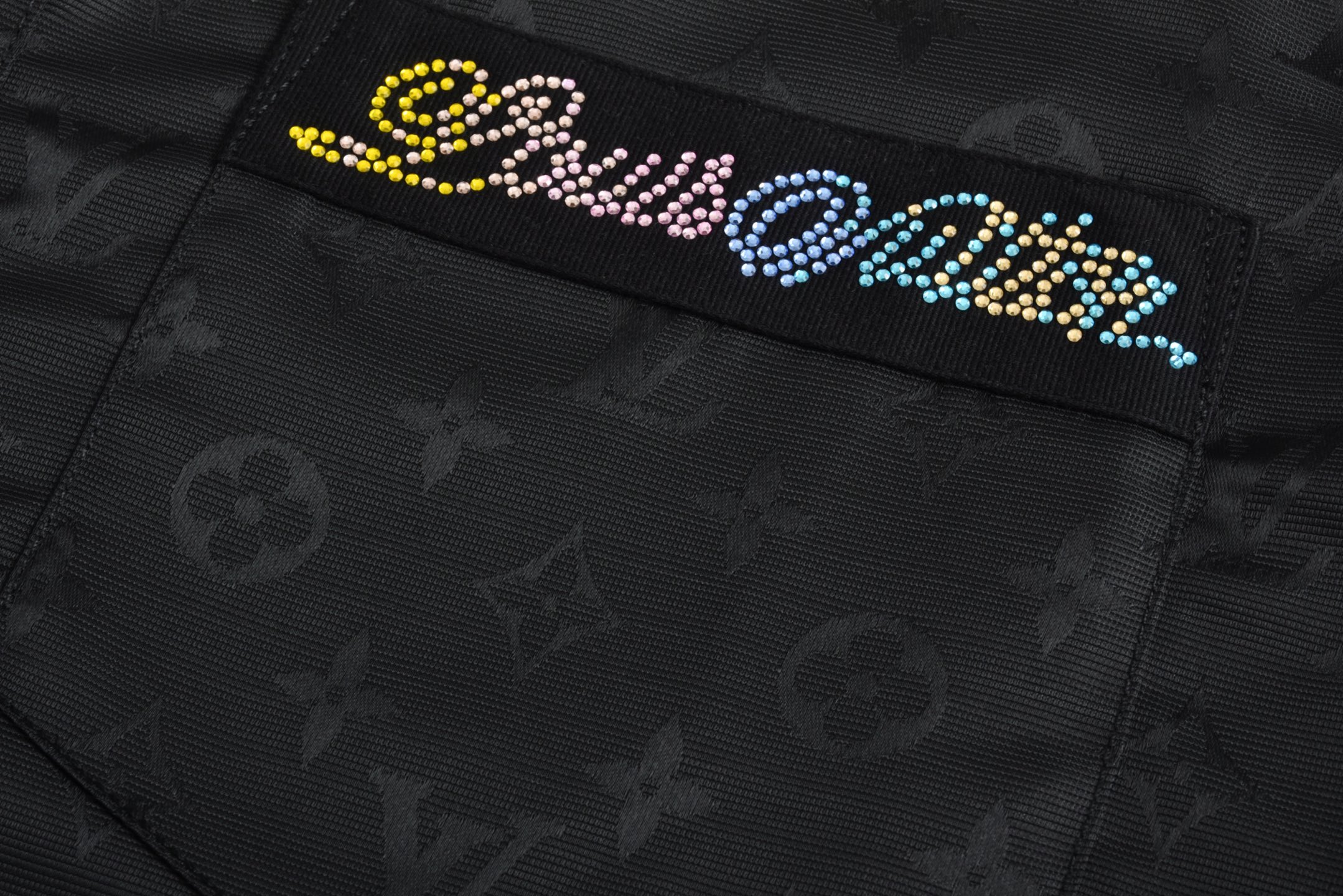 LOUIS VUITTON 路易威登  LV 丝绸彩钻衬衫 莱茵石标识 波纹提花桑蚕丝 外套 夹克 卫衣 长袖 黑色B5 1AGTGN