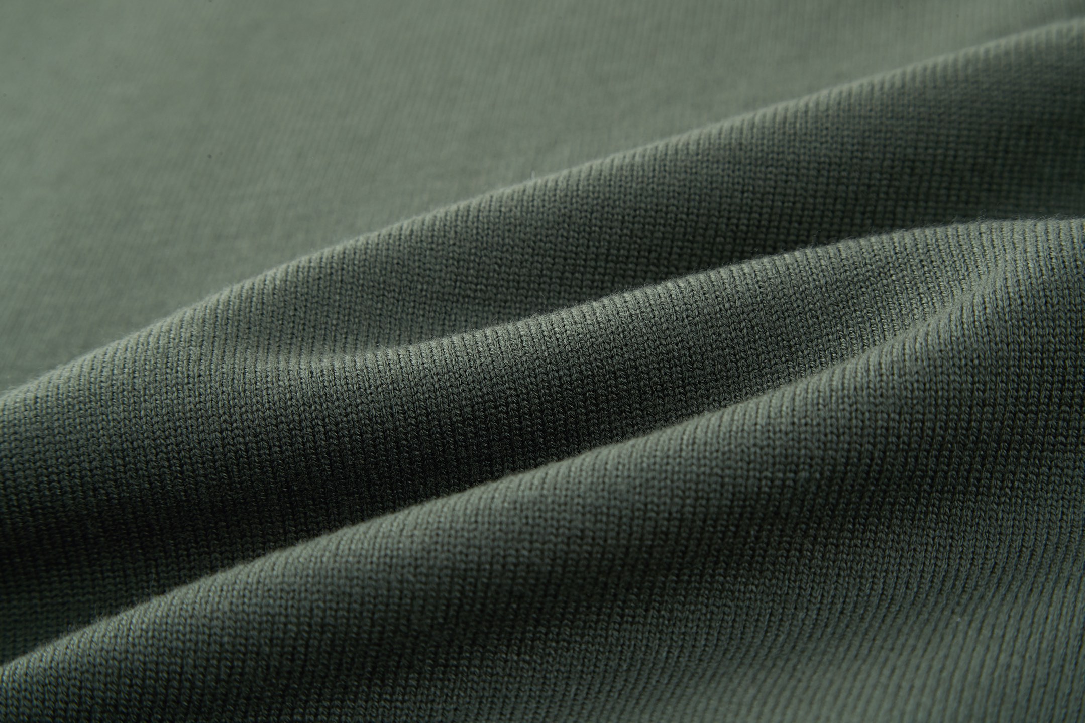 FENDI 芬迪 双F打底针织毛衣 外套 长袖 保暖 灰色 绿色 黑色 FZX091ATMVF0UU0