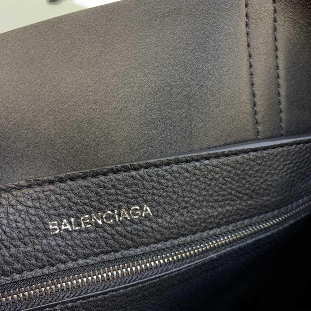 Balenciag Tote 巴黎世家 托特 皮革 牛皮 时尚 手机包 单肩包 斜跨 手提包 腰包 男女同款 黑色 551812D6W2N1000/551810-K9HBN-1090/551815D6W2N1000