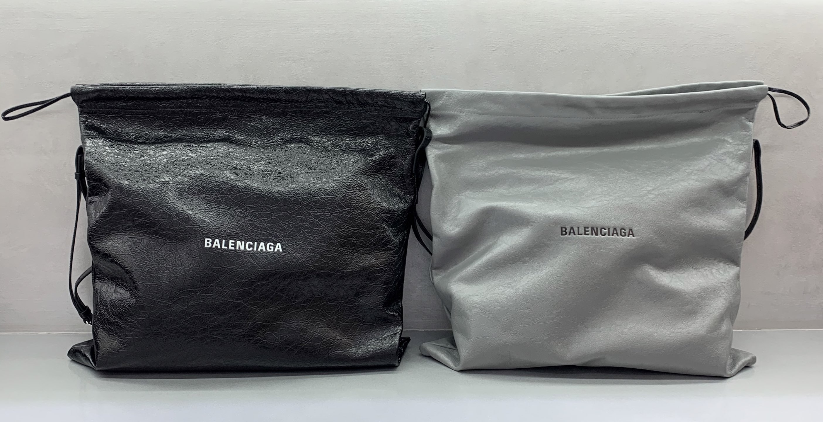 Balenciag Tote 巴黎世家 托特 皮革 牛皮 时尚 手机包 单肩包 斜跨 手提包 腰包 男女同款 灰色 8116082ABH61160 黑色8116082ABH61090