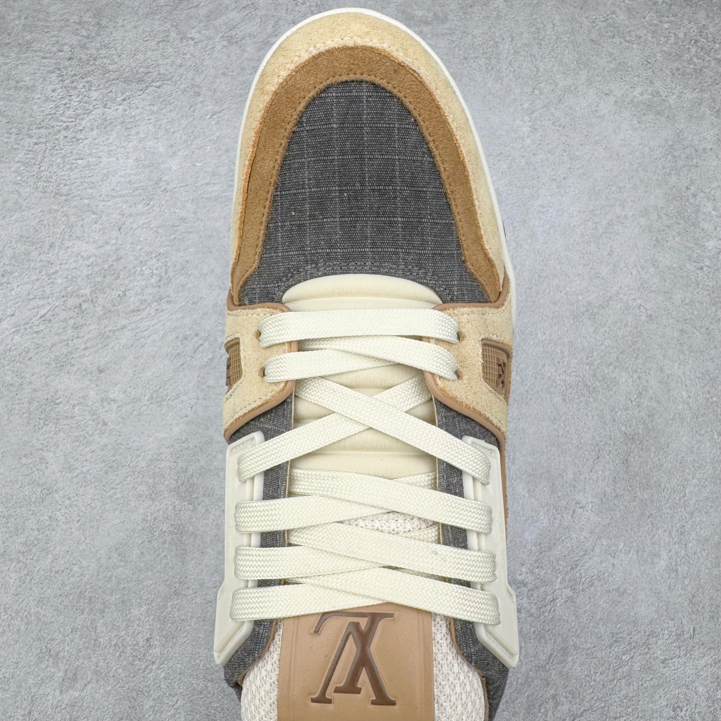 Louis Vuitton  LV Trainer 路易威登 低筒 休闲鞋 板鞋 运动鞋 男鞋 女鞋 棕色1AHTFL