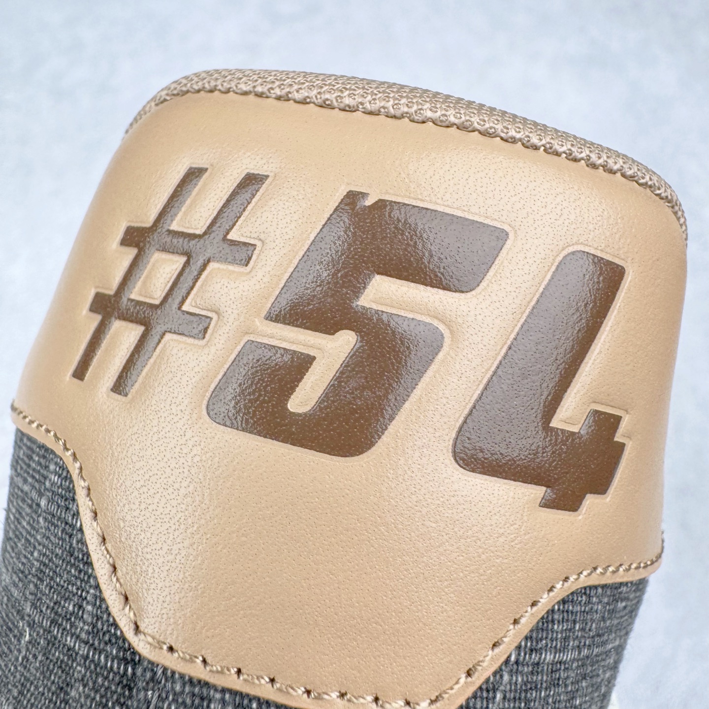 Louis Vuitton  LV Trainer 路易威登 低筒 休闲鞋 板鞋 运动鞋 男鞋 女鞋 棕色1AHTFL