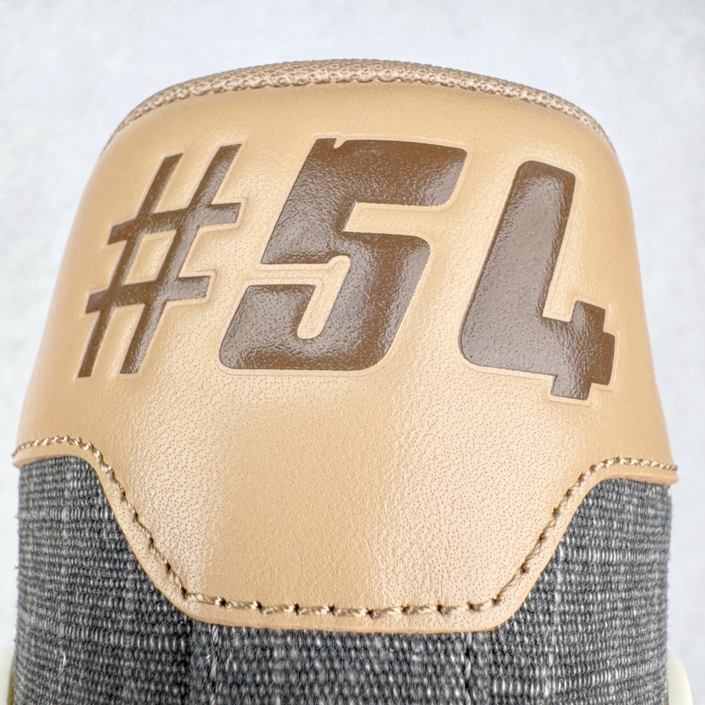 Louis Vuitton  LV Trainer 路易威登 低筒 休闲鞋 板鞋 运动鞋 男鞋 女鞋 棕色1AHTFL