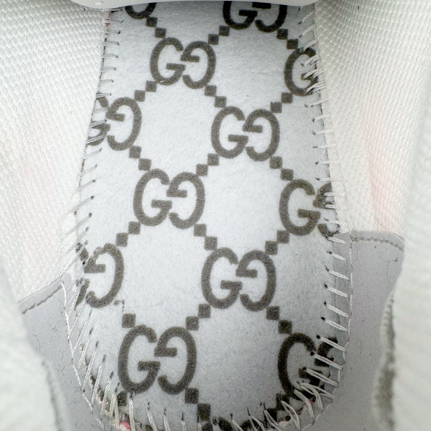 GUCCI古驰 2.0 低筒 网布皮革 复古 圆头抽绳  生活休闲鞋 男款 女款 灰白色 绿色 816489 FAD5T 8756