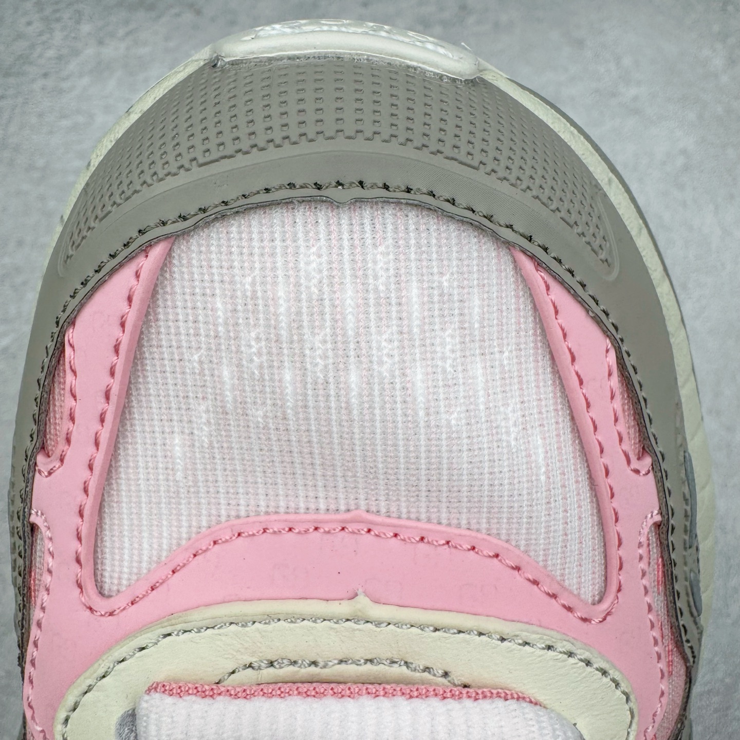 GUCCI古驰 2.0 低筒 网布皮革 复古 圆头抽绳  生活休闲鞋 男款 女款 灰白色 绿色 816489 FAD5T 8756