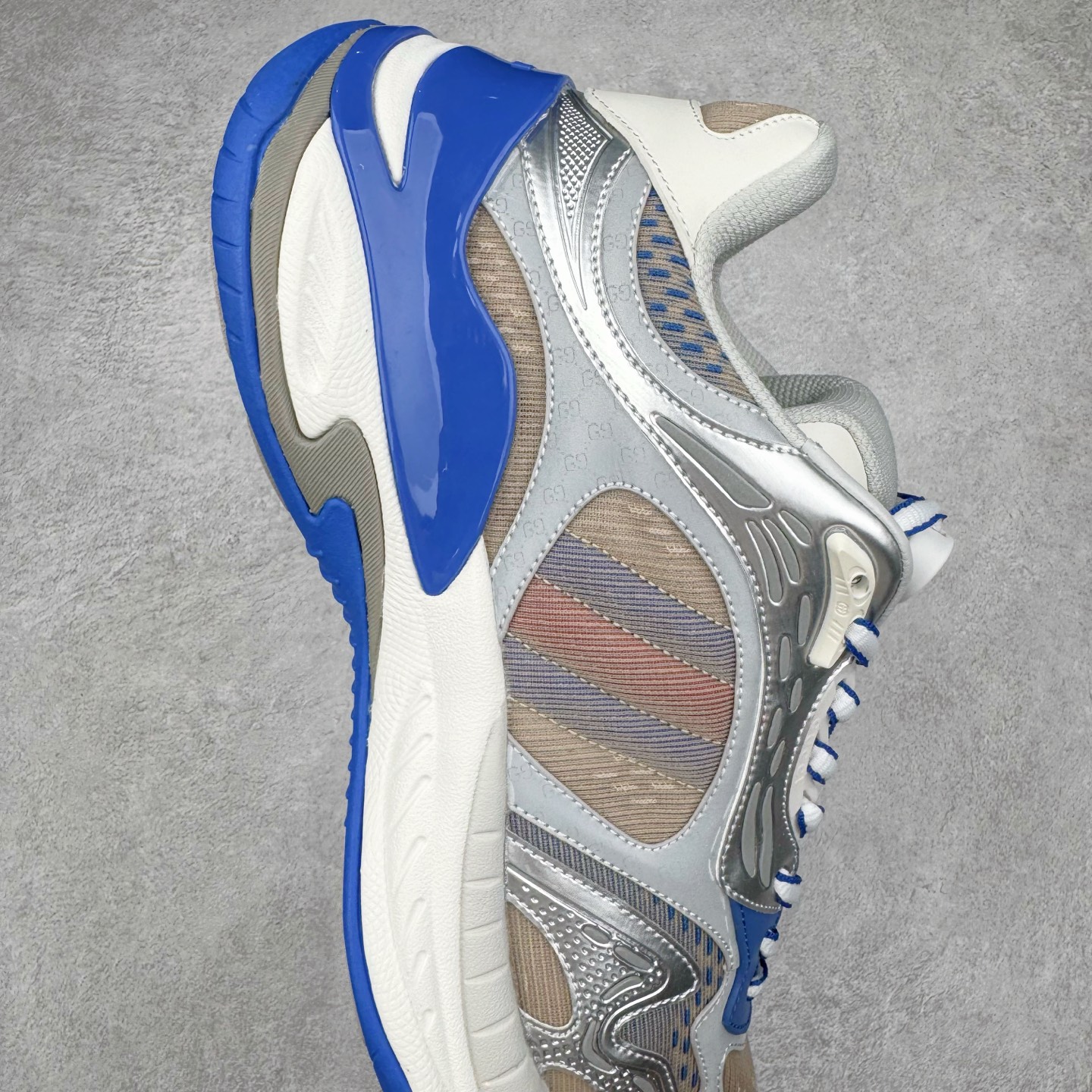 GUCCI古驰 2.0 低筒 网布皮革 复古 圆头抽绳  生活休闲鞋 男款 女款 灰白色 灰蓝色 814040 FAD5T 8753