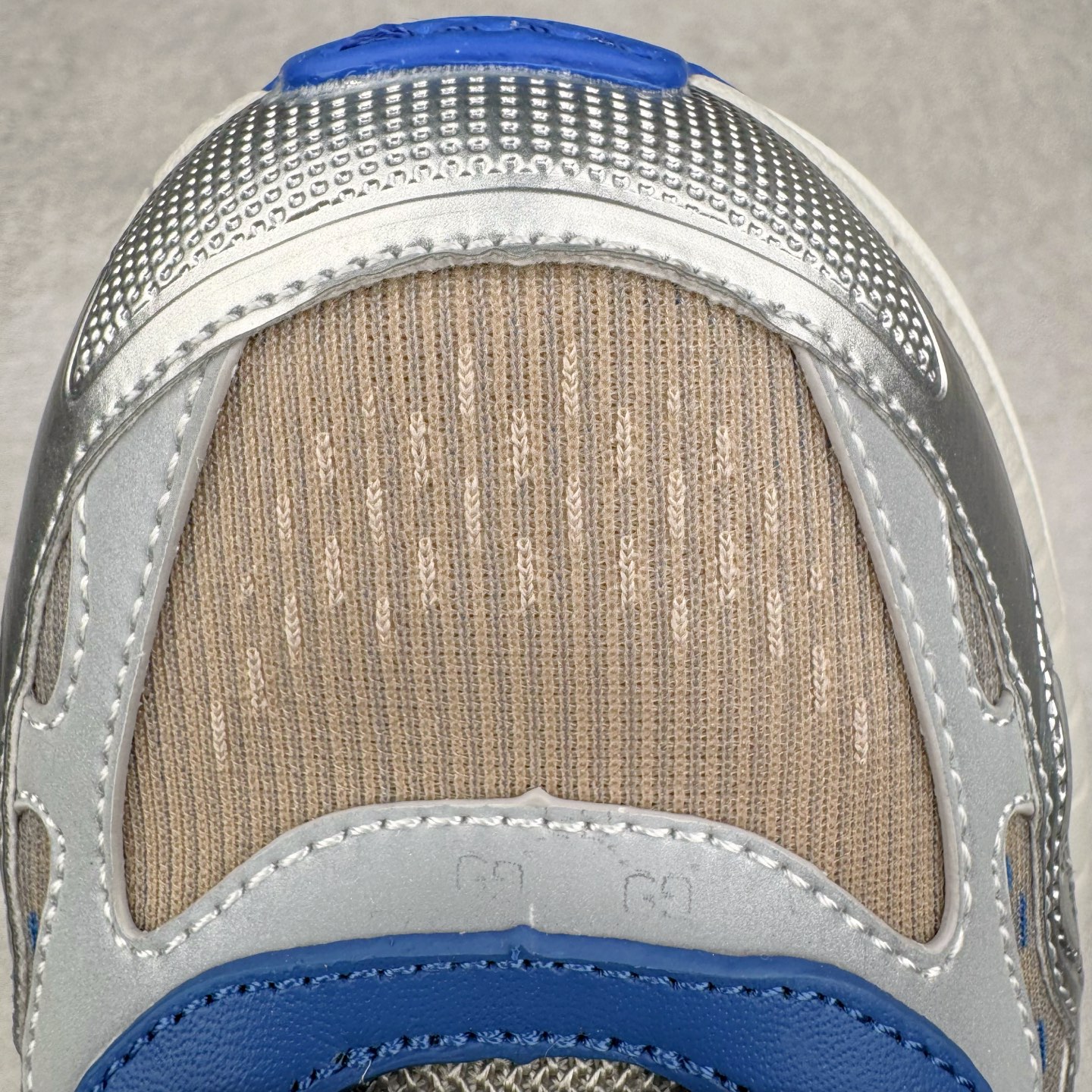 GUCCI古驰 2.0 低筒 网布皮革 复古 圆头抽绳  生活休闲鞋 男款 女款 灰白色 灰蓝色 814040 FAD5T 8753