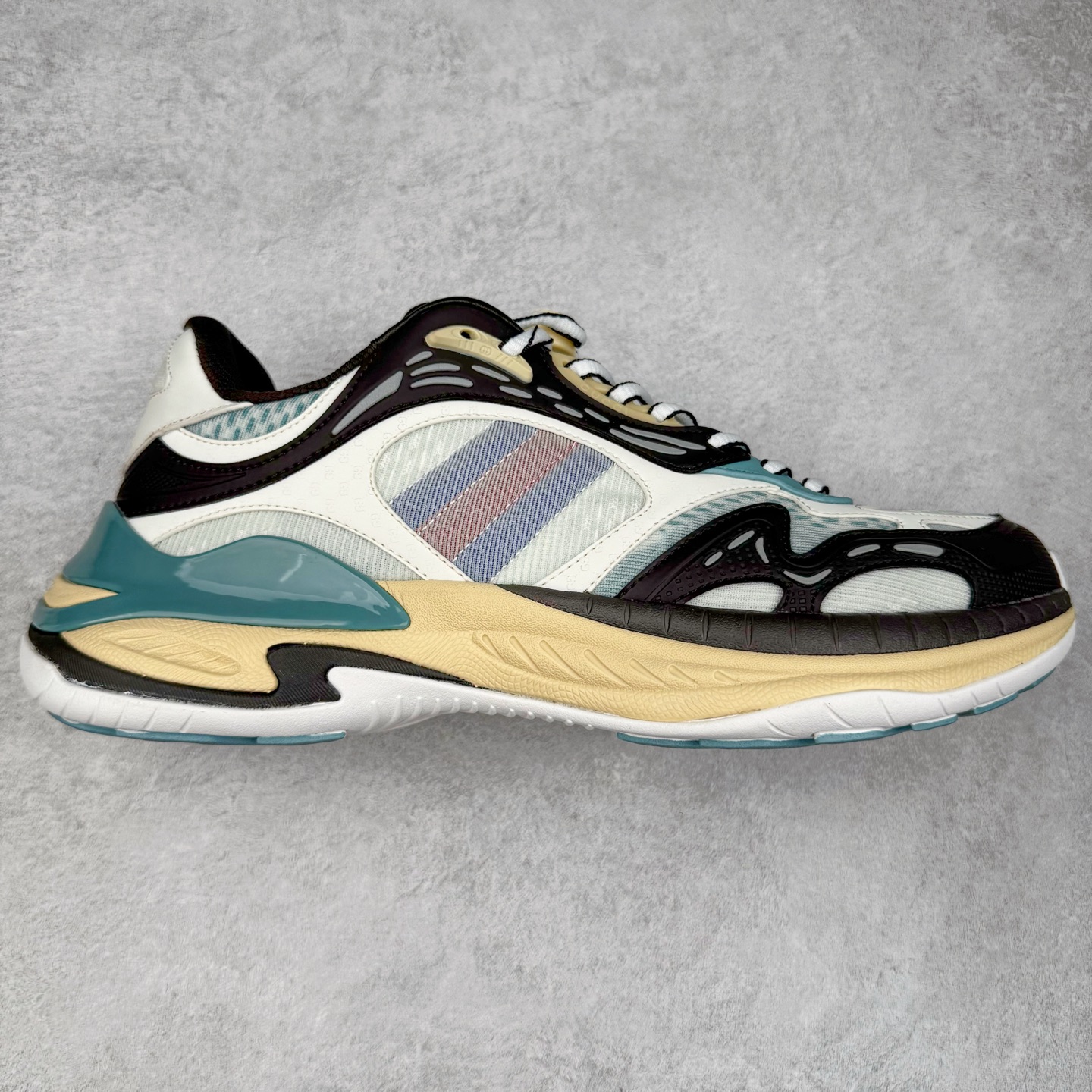 GUCCI古驰 2.0 低筒 网布皮革 复古 圆头抽绳  生活休闲鞋 男款 女款 灰白色 灰棕色 814040 FAD5T 9063