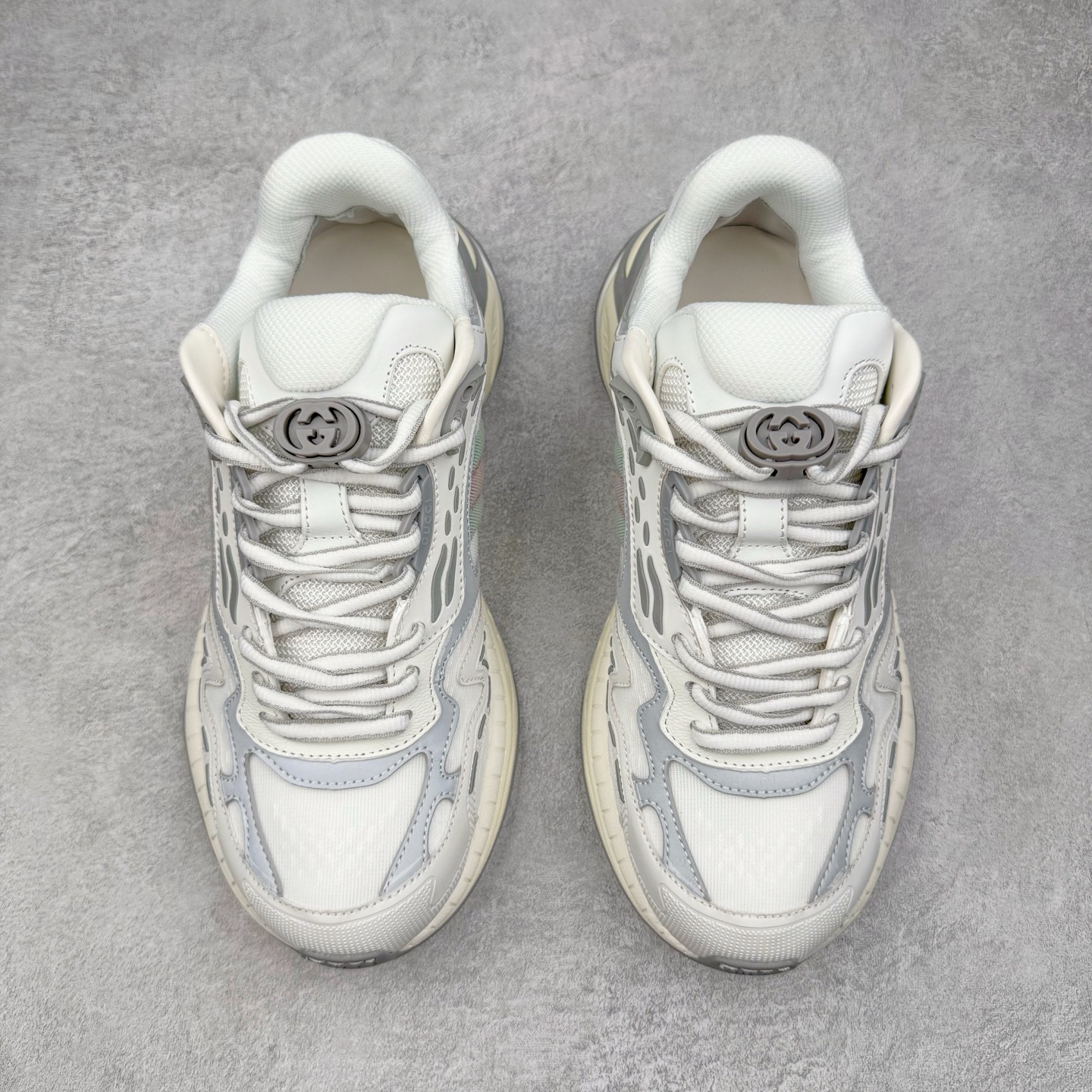 GUCCI古驰 2.0 低筒 网布皮革 复古 圆头抽绳  生活休闲鞋 男款 女款 灰白色 灰色 814040 FAD6Q 8745