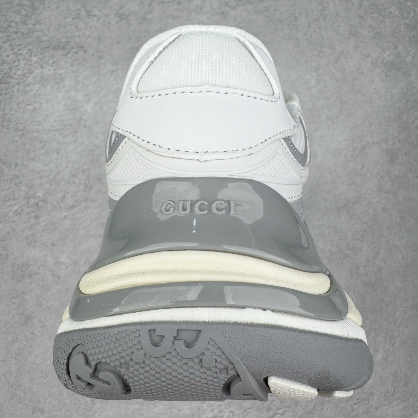 GUCCI古驰 2.0 低筒 网布皮革 复古 圆头抽绳  生活休闲鞋 男款 女款 灰白色 灰色 814040 FAD6Q 8745