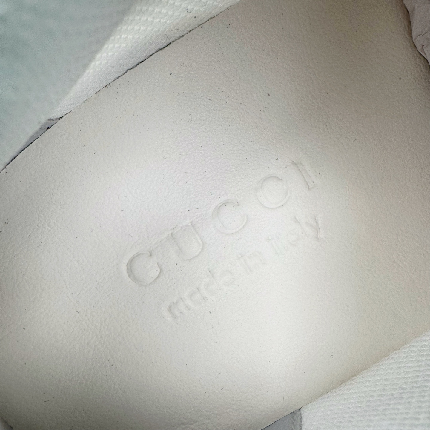 GUCCI古驰 2.0 低筒 网布皮革 复古 圆头抽绳  生活休闲鞋 男款 女款 灰白色 灰色 814040 FAD6Q 8745