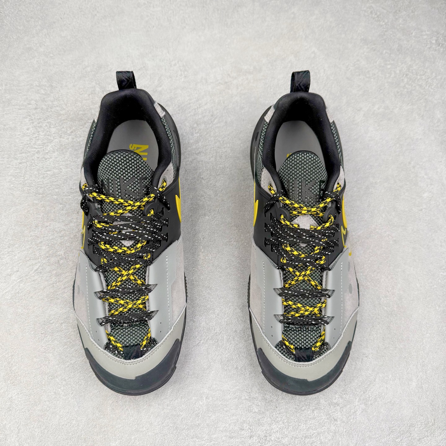 SacaixNike Zegamadome SP 联名款 解构 低筒 复古休闲鞋 跑步鞋 板鞋 男鞋 女鞋  波鞋 黑灰色 HQ8618-002