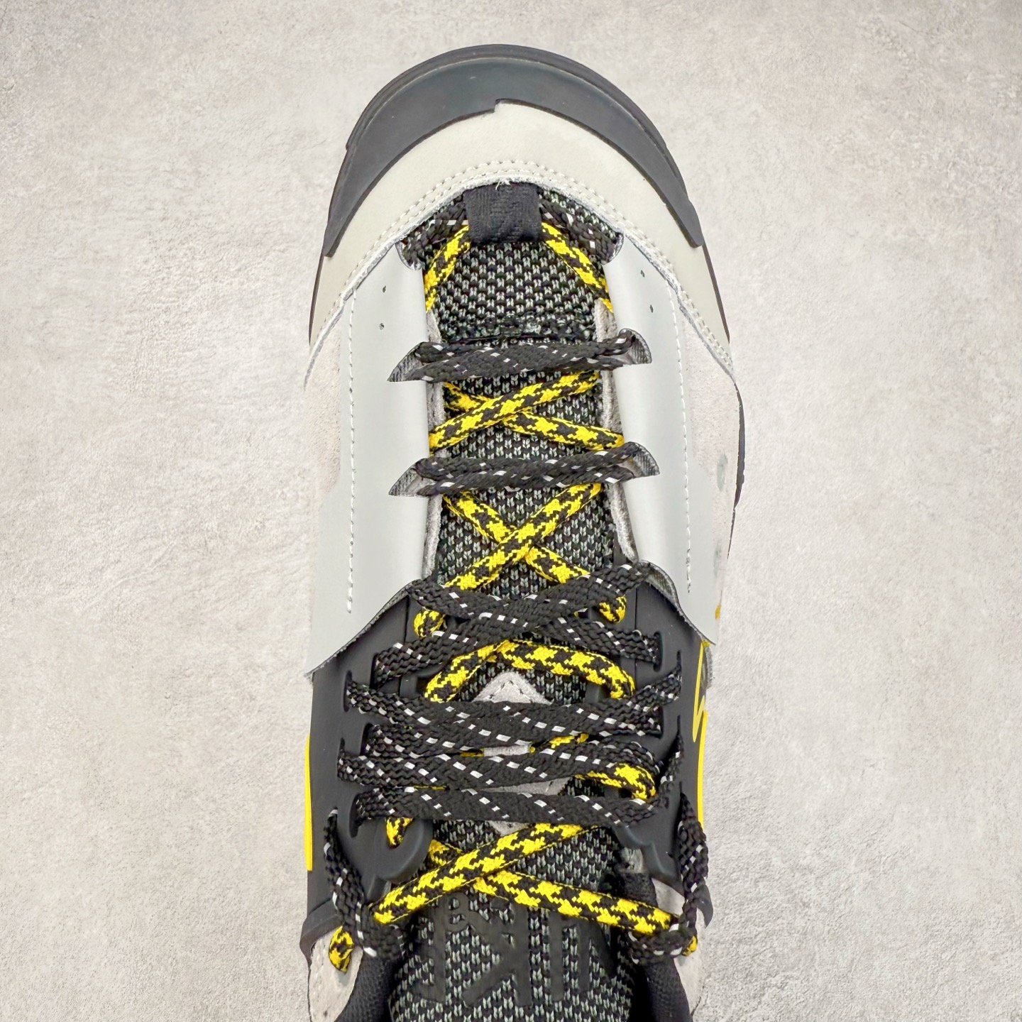 SacaixNike Zegamadome SP 联名款 解构 低筒 复古休闲鞋 跑步鞋 板鞋 男鞋 女鞋  波鞋 黑灰色 HQ8618-002