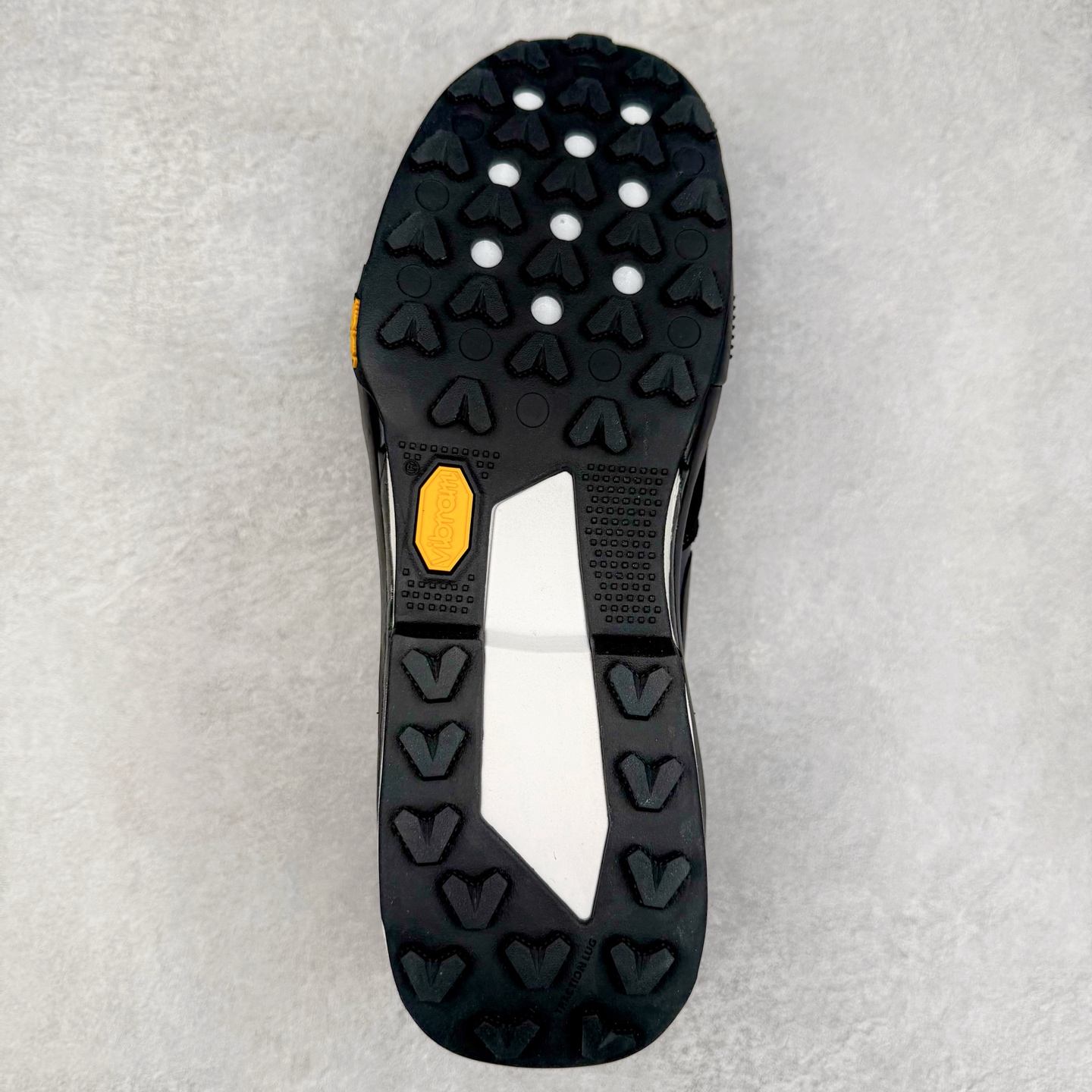 SacaixNike Zegamadome SP 联名款 解构 低筒 复古休闲鞋 跑步鞋 板鞋 男鞋 女鞋  波鞋 黑色 HQ8618-001