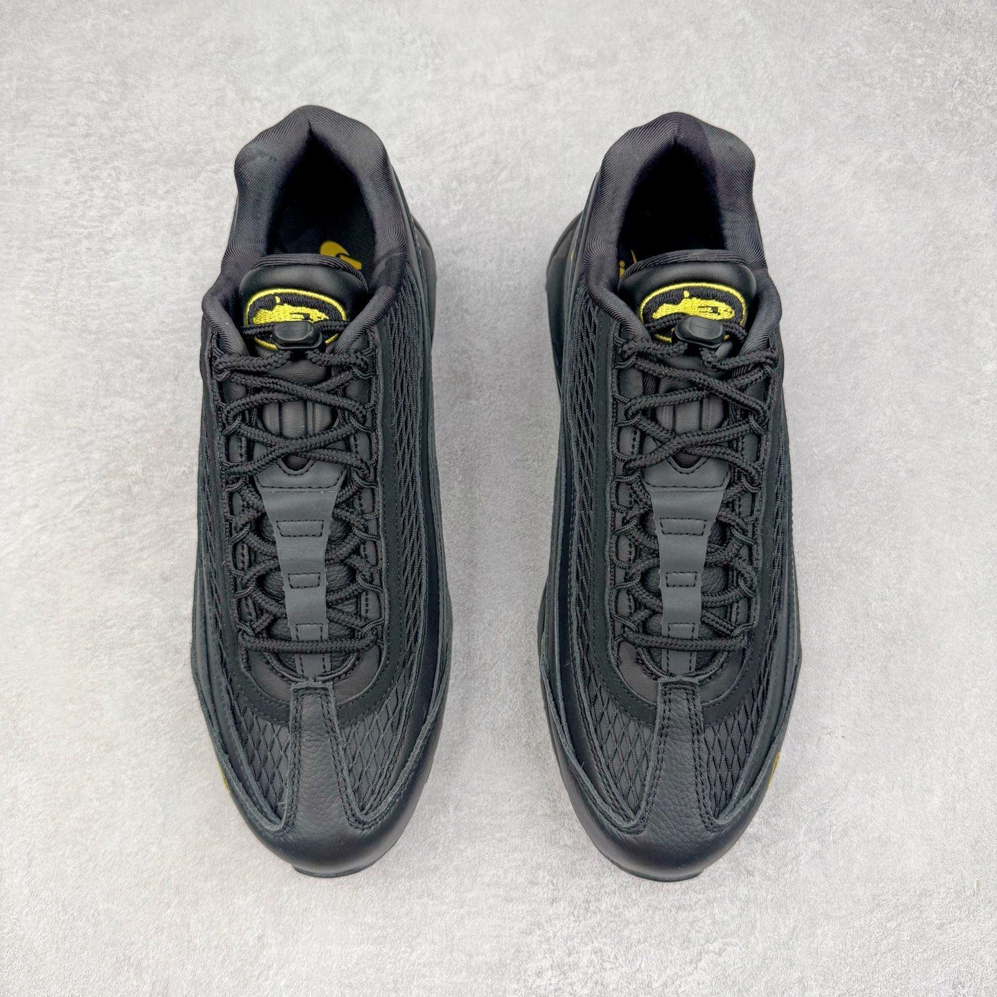 升级最终版 Corteiz Nike Air Max 95 Tour Yellow 低筒 网布防滑 运动鞋 休闲鞋 球鞋 男鞋 波鞋  黑金 FB2709-003