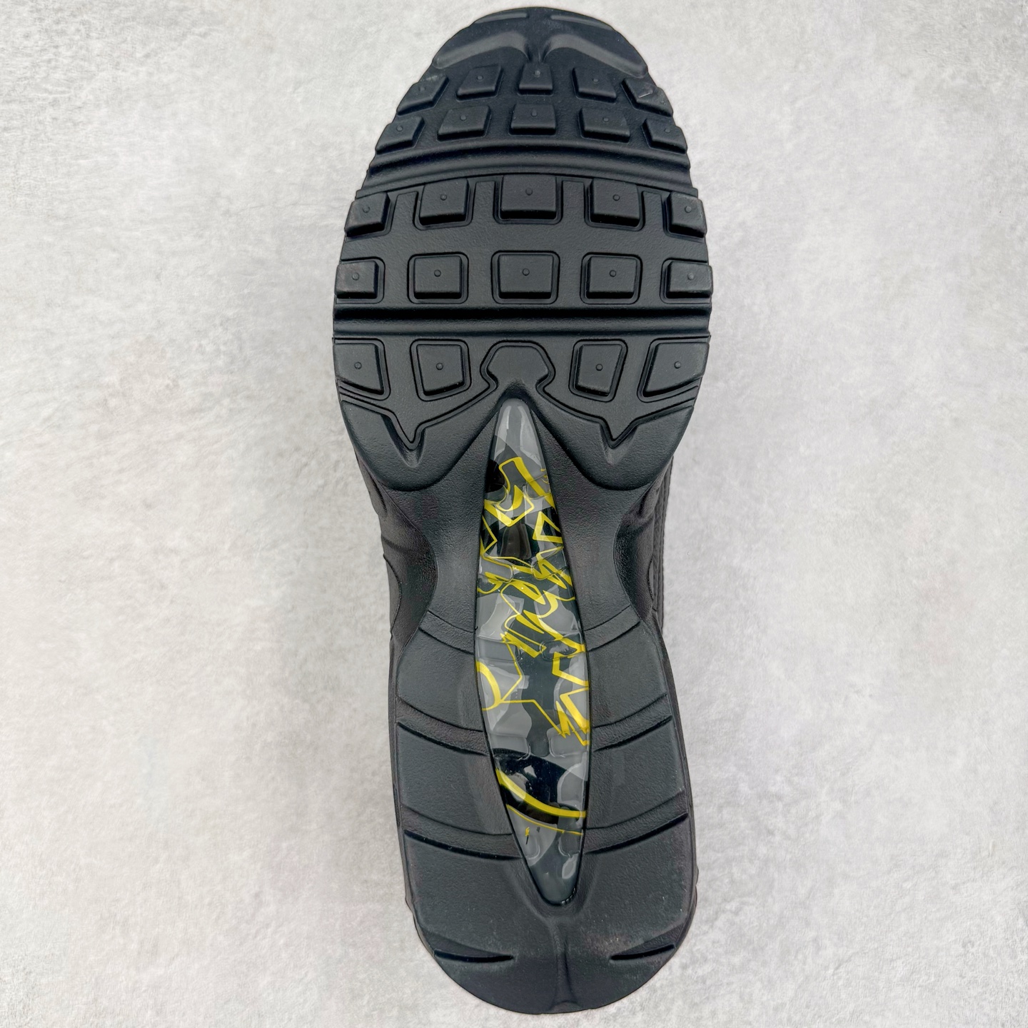 升级最终版 Corteiz Nike Air Max 95 Tour Yellow 低筒 网布防滑 运动鞋 休闲鞋 球鞋 男鞋 波鞋  黑金 FB2709-003