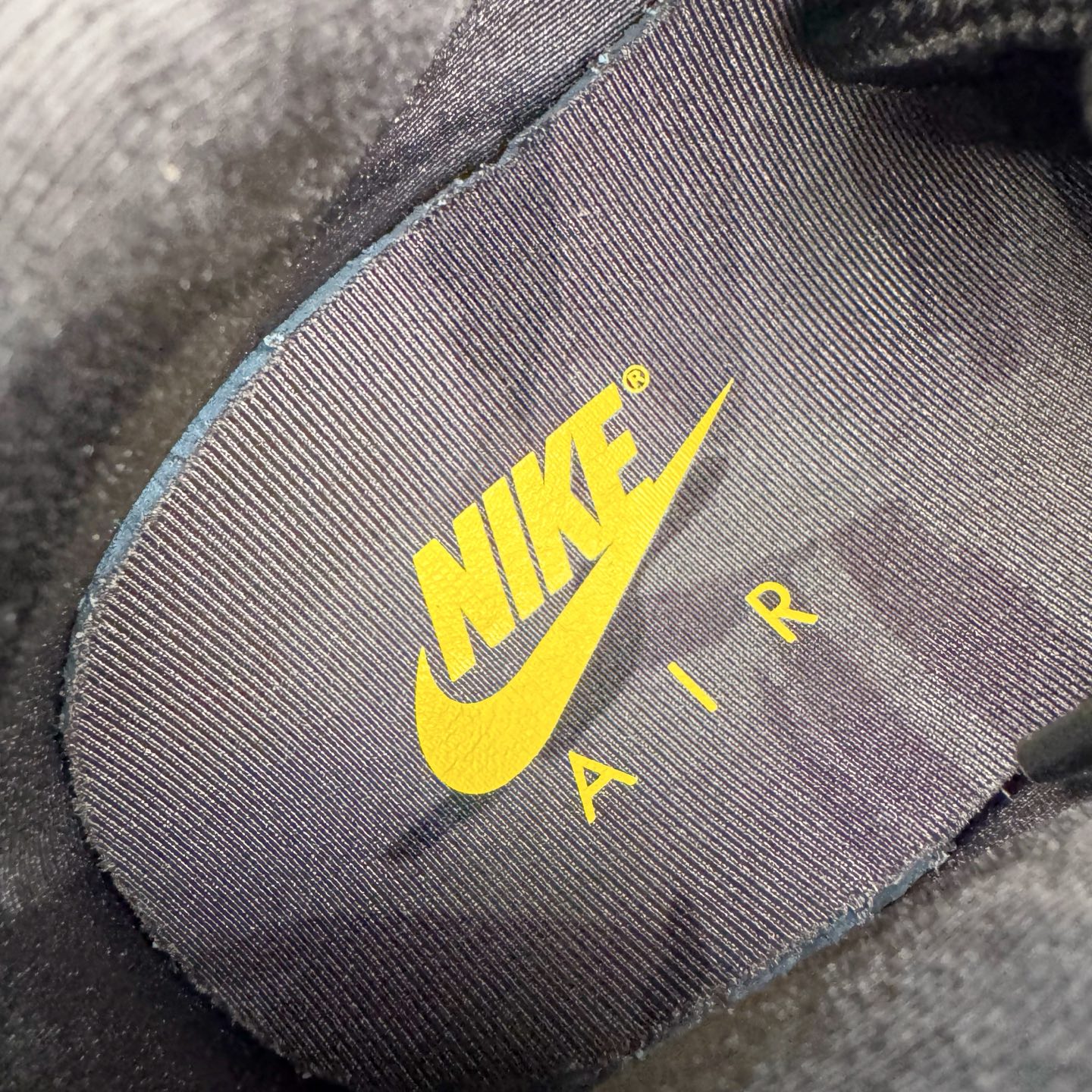 升级最终版 Corteiz Nike Air Max 95 Tour Yellow 低筒 网布防滑 运动鞋 休闲鞋 球鞋 男鞋 波鞋  黑金 FB2709-003