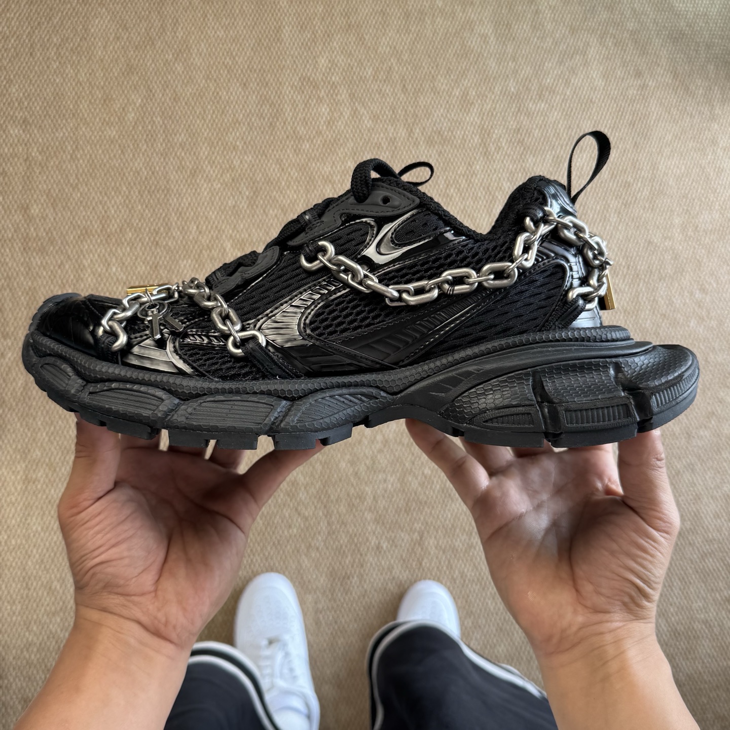 Balenciaga 巴黎世家 3XL链条挂锁 綁帶 网布 系带 做旧 低筒 老爹鞋 运动 复古板鞋 休闲鞋 男鞋 女鞋 黑色   825622W3XPL1882