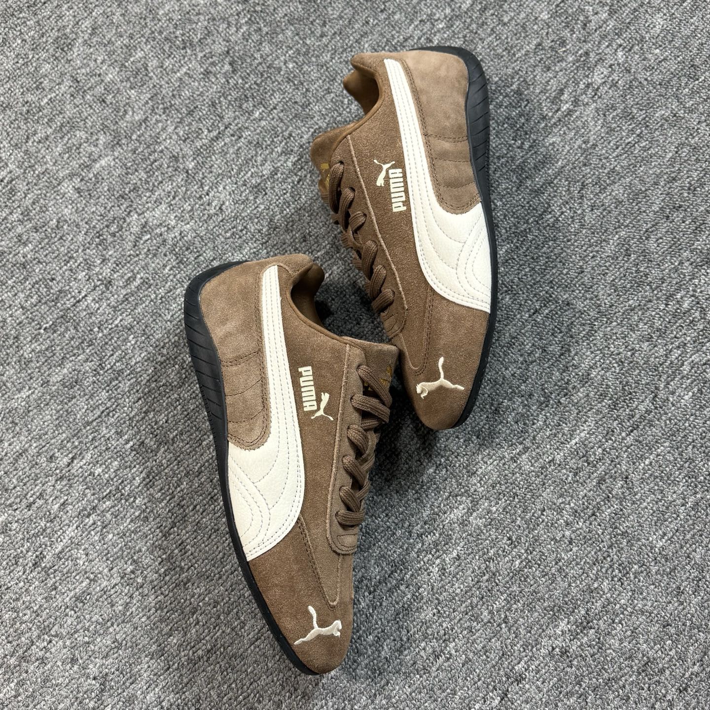 PUMA  Speedcat  圆头系带 二层绒面皮防滑耐磨 低筒 舒适时尚 赛车 跑步鞋 休闲鞋 波鞋 深棕 406329-31