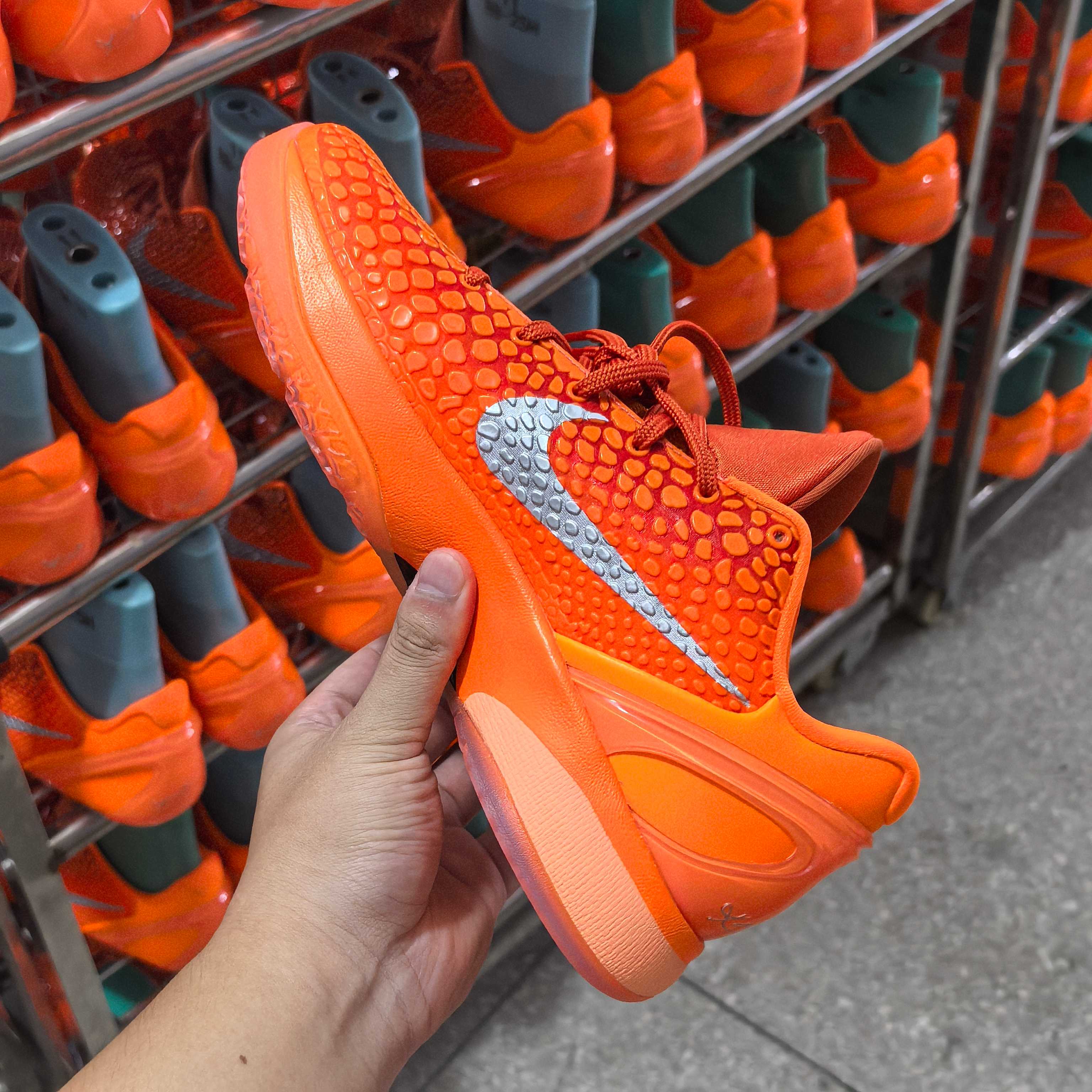 STAR S级 Kobe6 Total Orange 前掌Zoom Turbo 气垫 后掌EVA缓震 低筒 球鞋 籃球鞋 實戰鞋  真碳板 男鞋  波鞋  暴力橙  IH1871-800