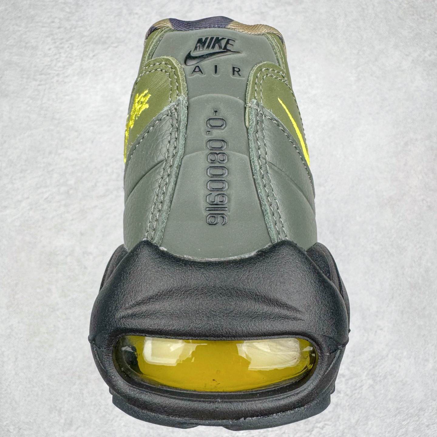 升级最终版 Corteiz Nike Air Max 95 Tour Yellow 低筒 网布防滑 运动鞋 休闲鞋 球鞋 男鞋 波鞋  橄榄绿 FB2709-300