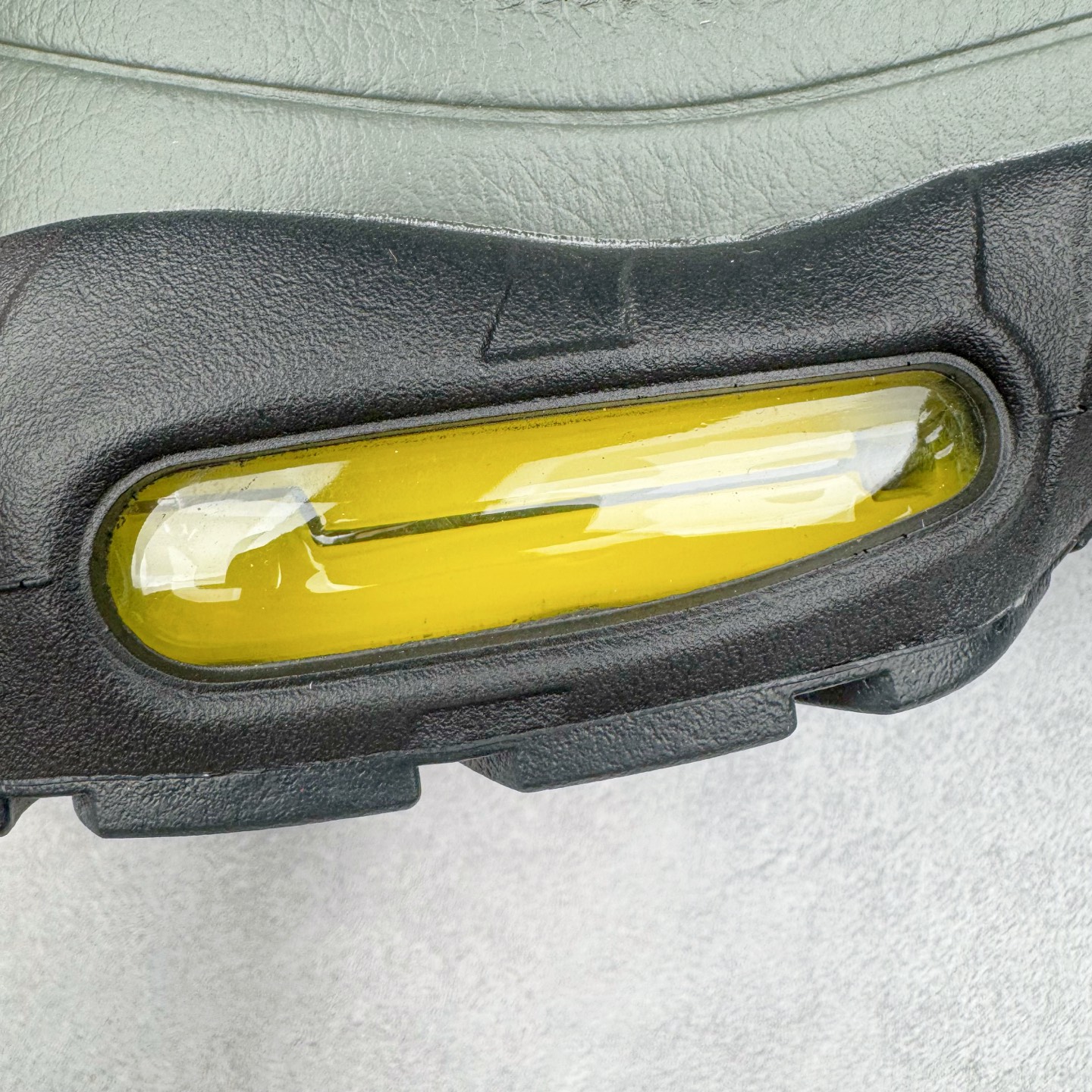 升级最终版 Corteiz Nike Air Max 95 Tour Yellow 低筒 网布防滑 运动鞋 休闲鞋 球鞋 男鞋 波鞋  橄榄绿 FB2709-300