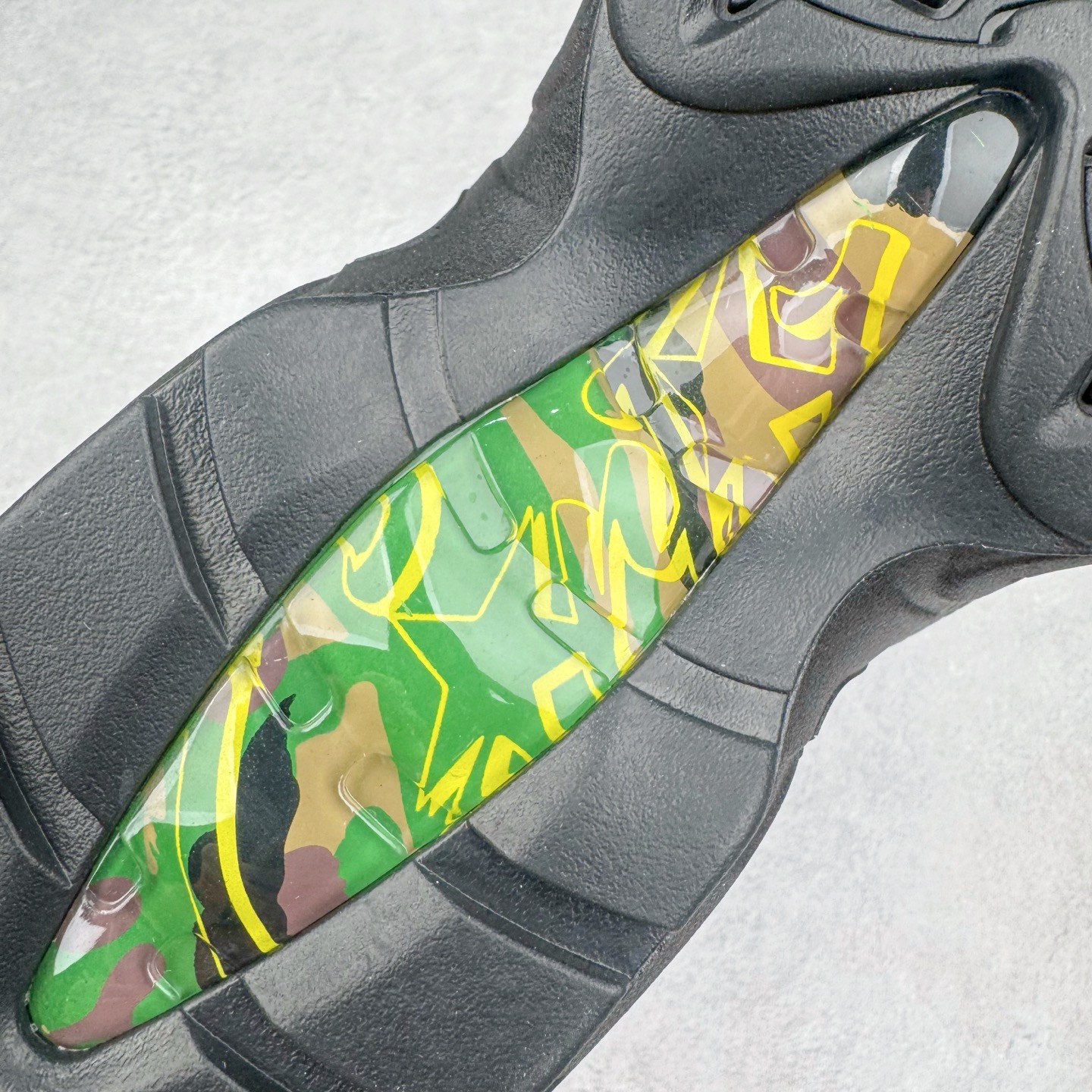 升级最终版 Corteiz Nike Air Max 95 Tour Yellow 低筒 网布防滑 运动鞋 休闲鞋 球鞋 男鞋 波鞋  橄榄绿 FB2709-300