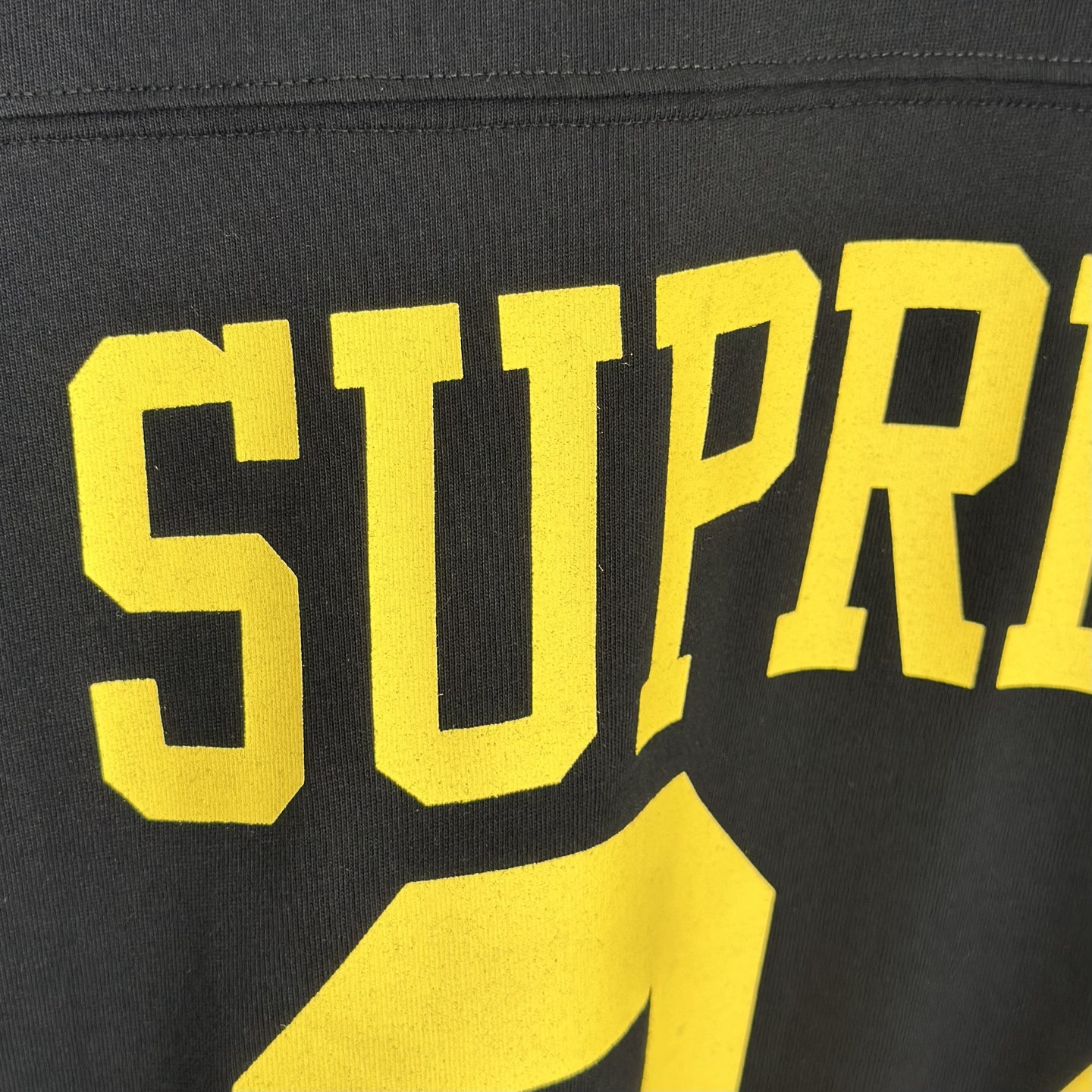 Supreme SS25 WEEK8 Split S/S Footbal Top 拼接图案 95  圆领休闲 印花短袖 T恤   黑色 绿色 SUP-SS25-157