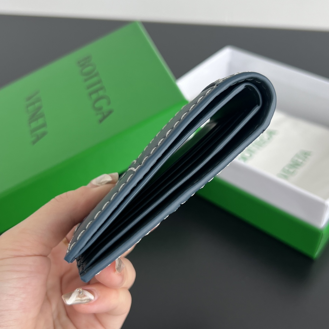 BV 葆蝶 四格 CASSETTE Intreccio编织 牛皮革 短夹 长夹 钱包 男款 黑B5 743004V39K11039 743004V39K12632