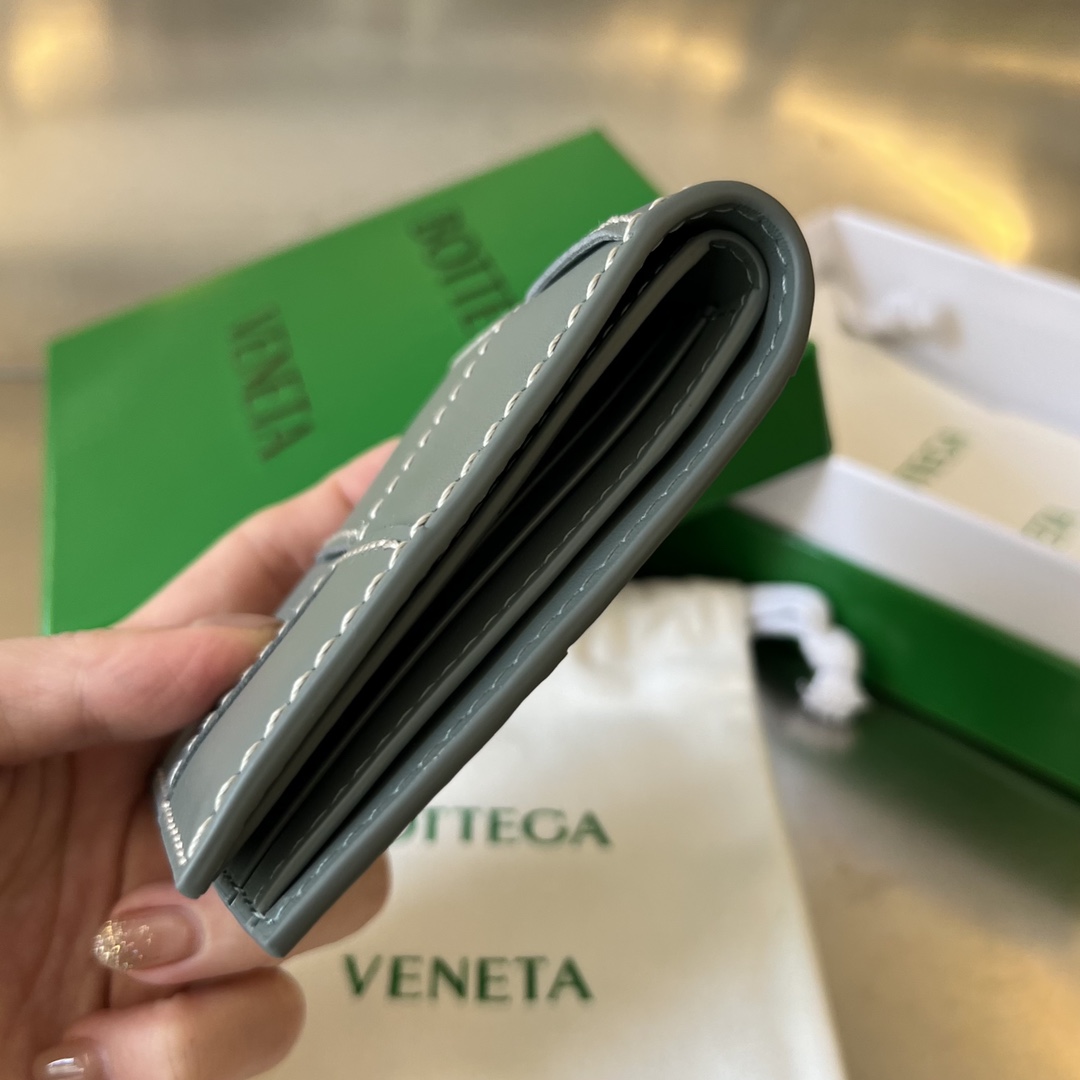 BV 葆蝶 四格 CASSETTE Intreccio编织 牛皮革 短夹 长夹 钱包 男款 黑B5 743004V39K11039 743004V39K12632