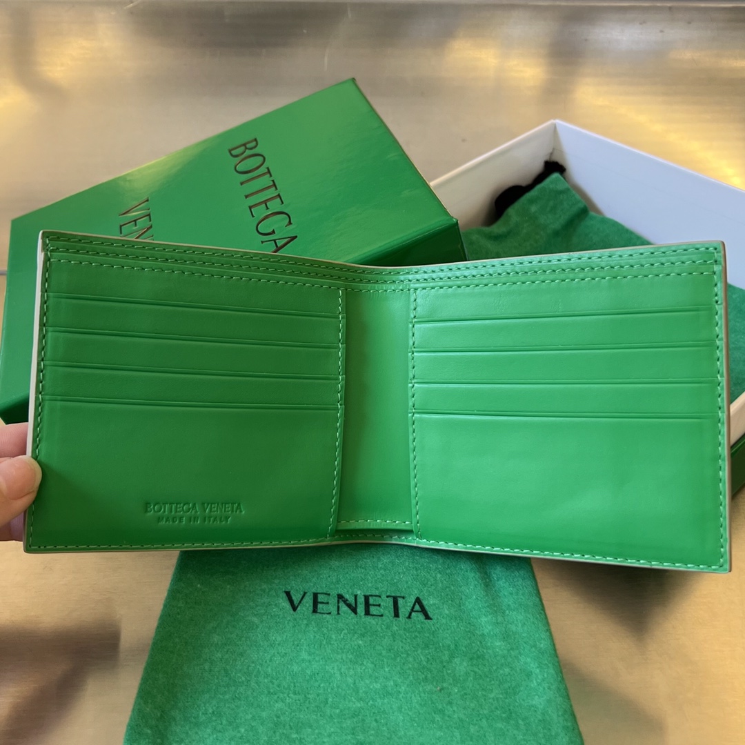 BV 葆蝶 编织双折 双面色 Intrecciato 牛皮革 短夹 长夹 钱包 男款  B5石灰绿色605721 