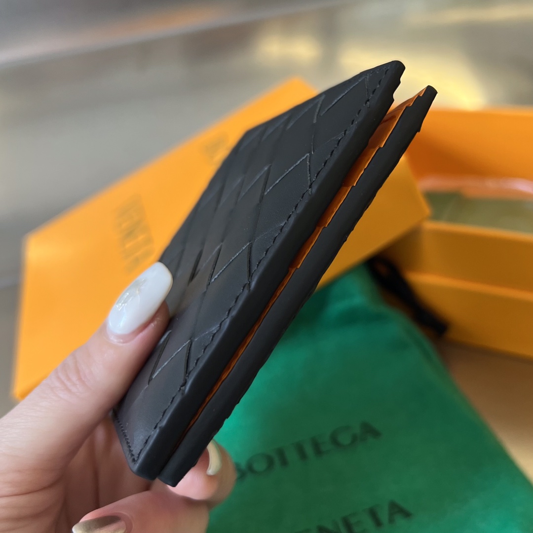 BV 葆蝶 编织双折 双面色 Intrecciato 牛皮革 短夹 长夹 钱包 男款  B5黑橙 605721 