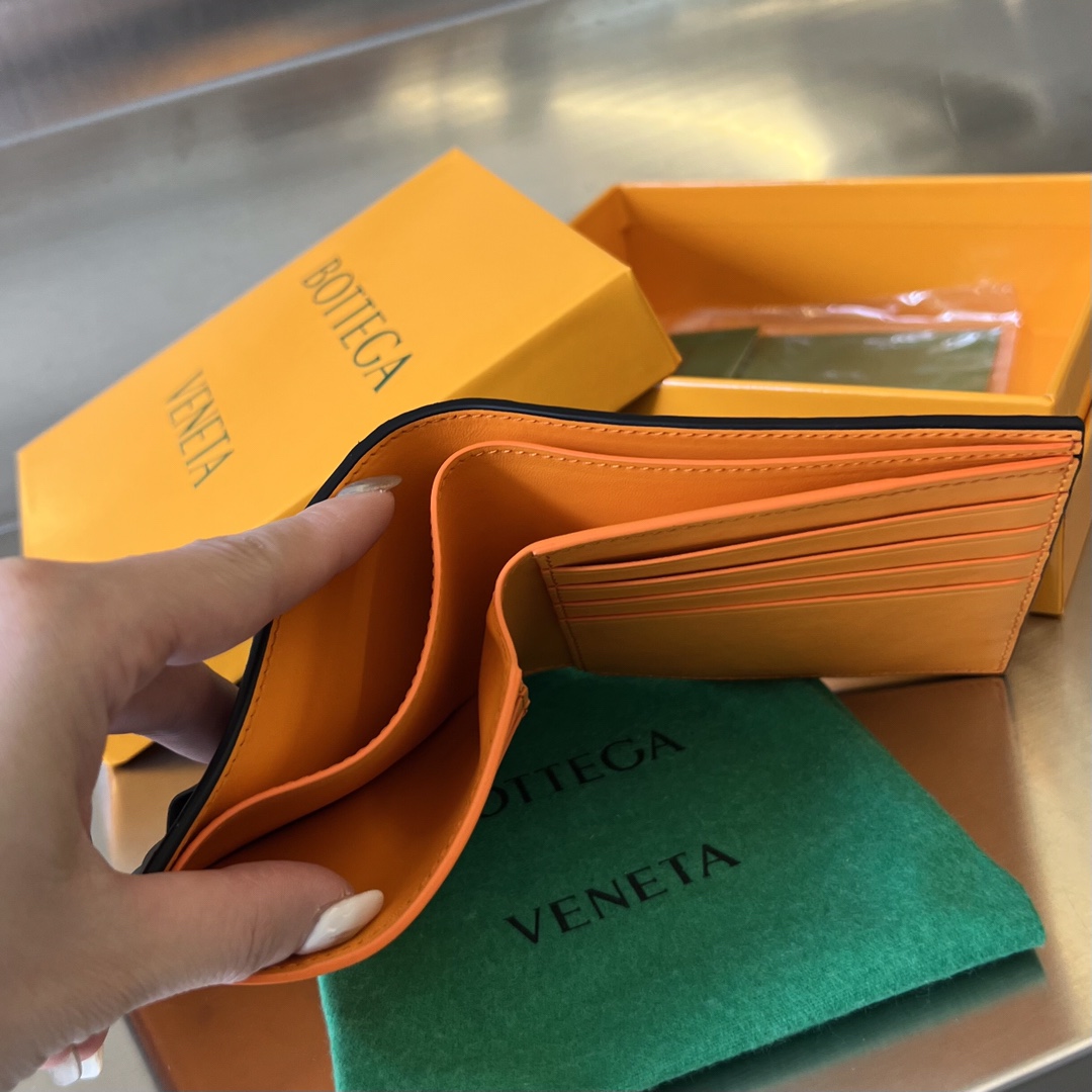 BV 葆蝶 编织双折 双面色 Intrecciato 牛皮革 短夹 长夹 钱包 男款  B5黑橙 605721 