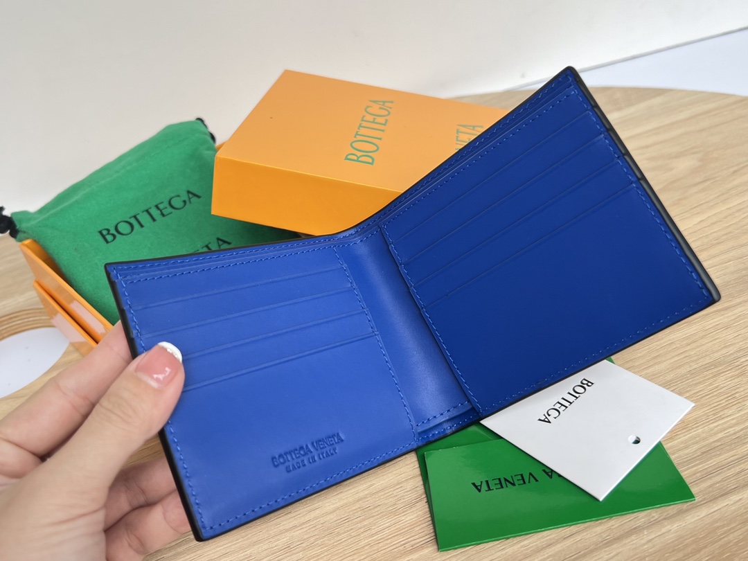 BV 葆蝶 编织双折 双面色 Intrecciato 牛皮革 短夹 长夹 钱包 男款  B5黑蓝 749412 
