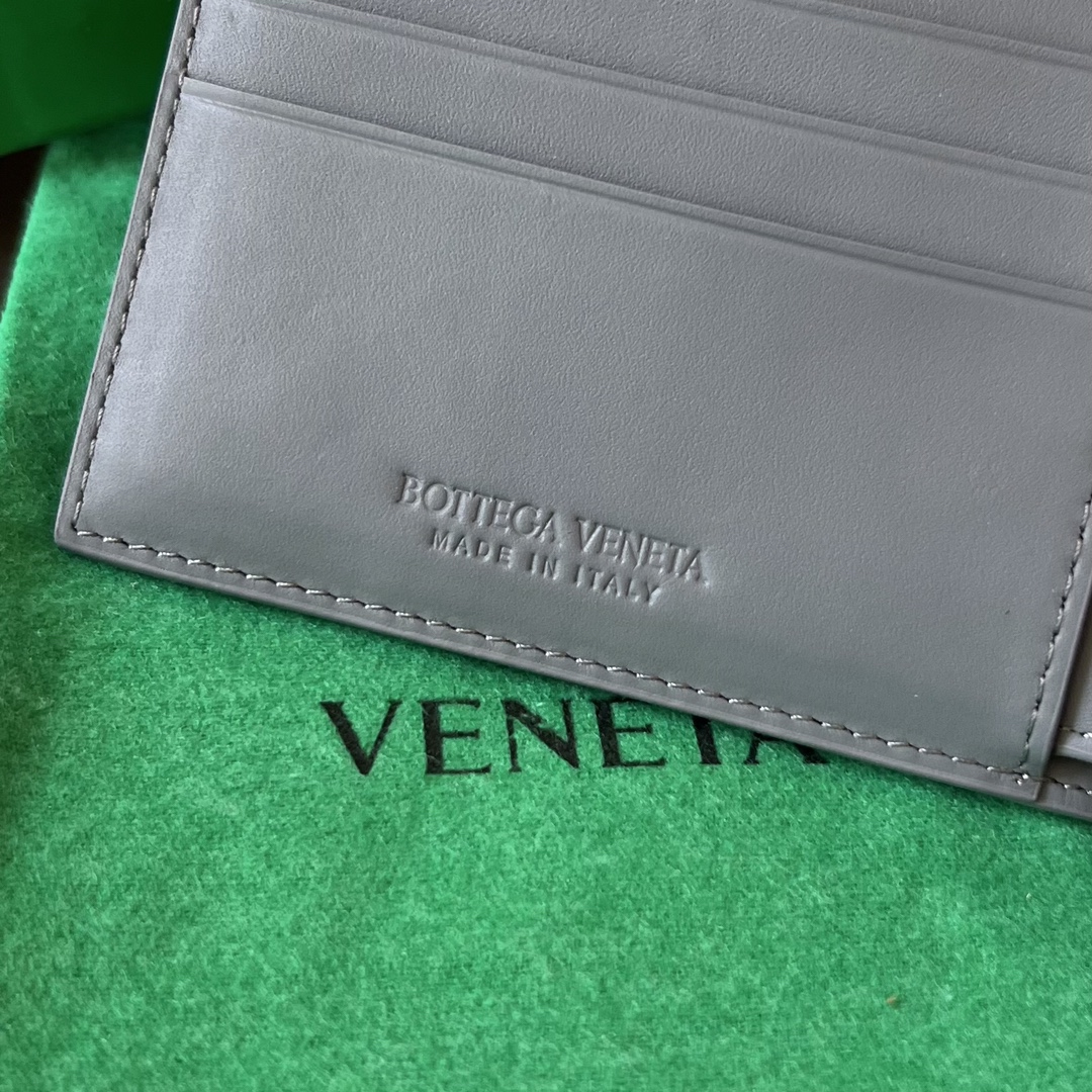 BV 葆蝶 编织双折 Intrecciato 牛皮革 短夹 长夹 钱包 男款  B5灰色 605721VCPQ41242