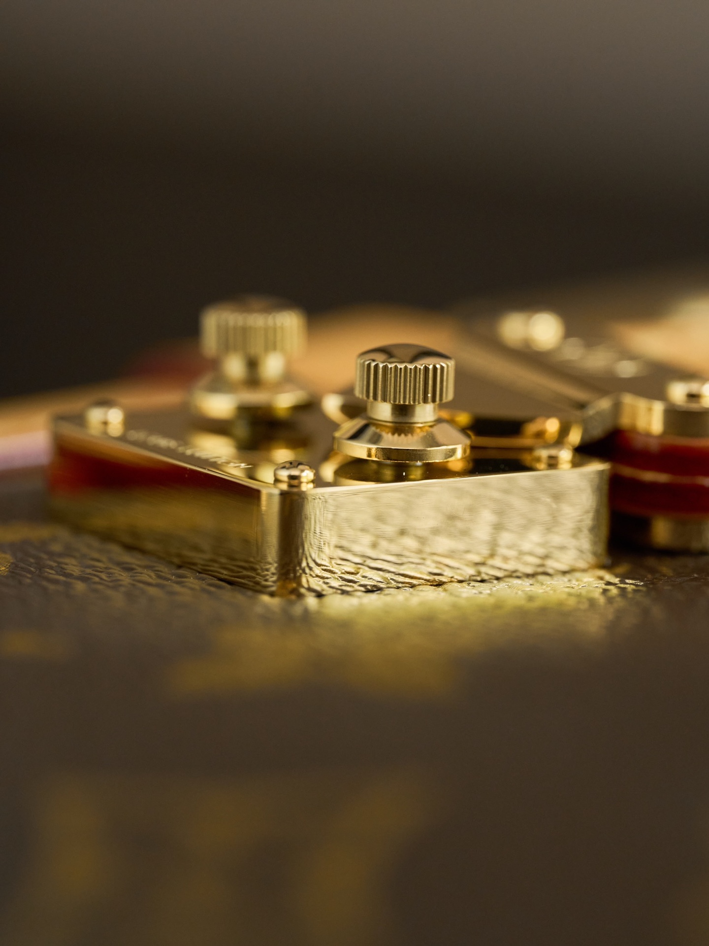  LOUIS VUITTON 路易威登 LV Side Trunk 谷爱凌 可拆卸肩带 LV牛皮革 斜挎包 单肩包 双肩包 水桶 手提包 褐色 M46358