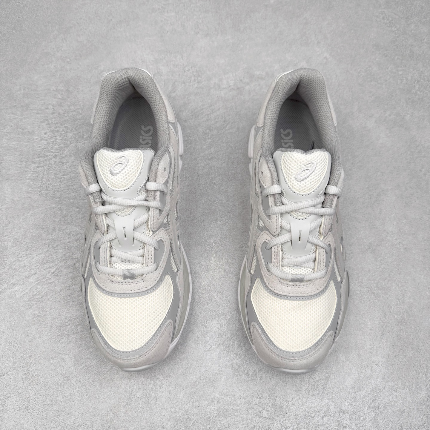 新版  ASICS GEL-NYC  亚瑟士 低筒 减震 户外 运动鞋 跑步鞋  休闲鞋 板鞋 男女同款波鞋   灰白 1203A663101