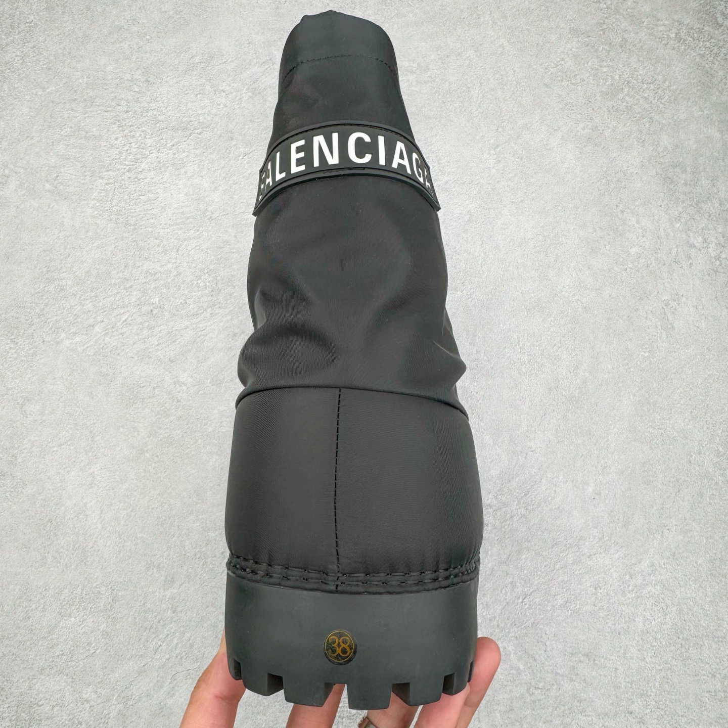 Balenciaga FW24 SKIWEAR 巴黎世家 雪地靴 系带  中筒 老爹鞋 运动 复古板鞋 休闲鞋 男鞋 女鞋 黑色 780558W4SA11000