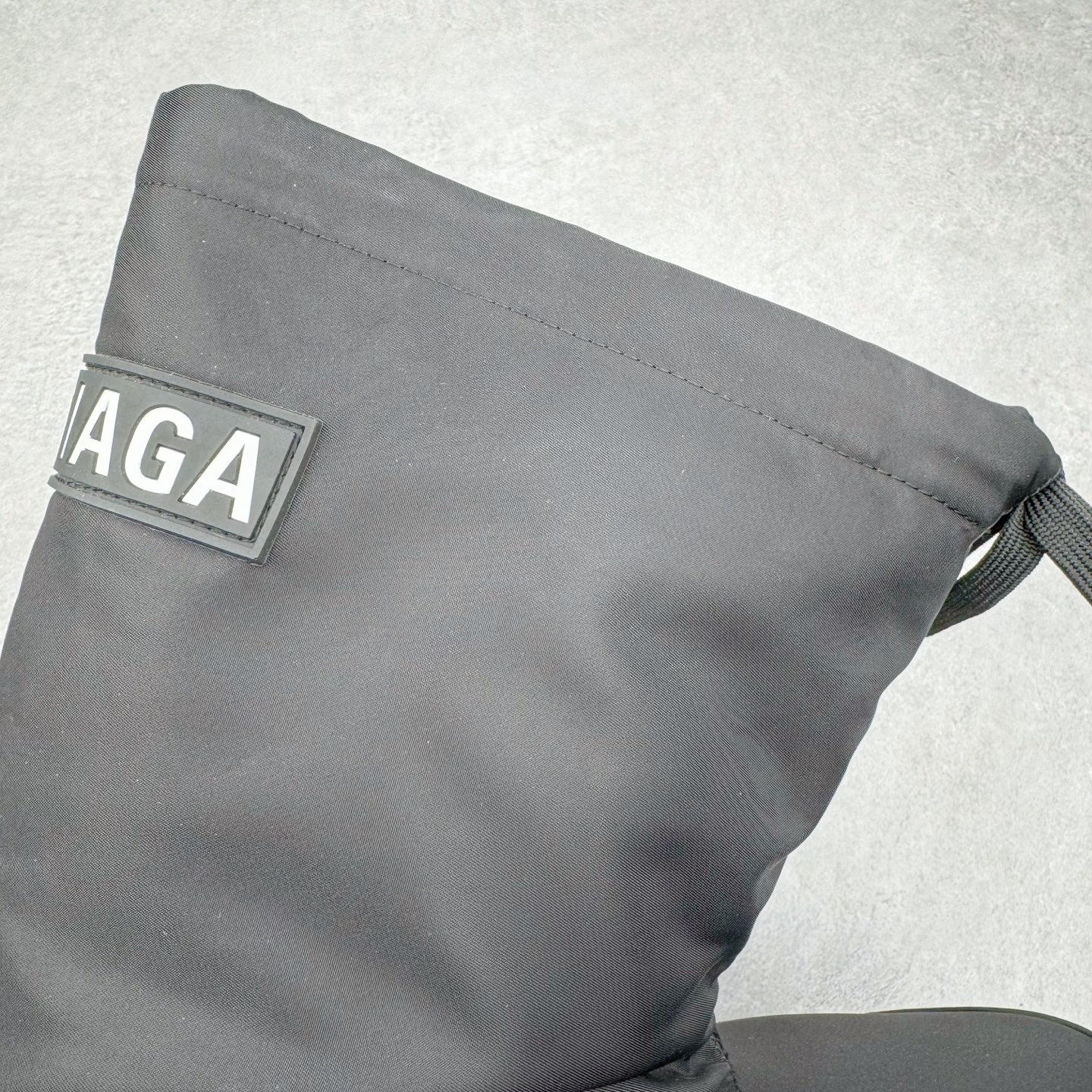 Balenciaga FW24 SKIWEAR 巴黎世家 雪地靴 系带  中筒 老爹鞋 运动 复古板鞋 休闲鞋 男鞋 女鞋 黑色 780558W4SA11000