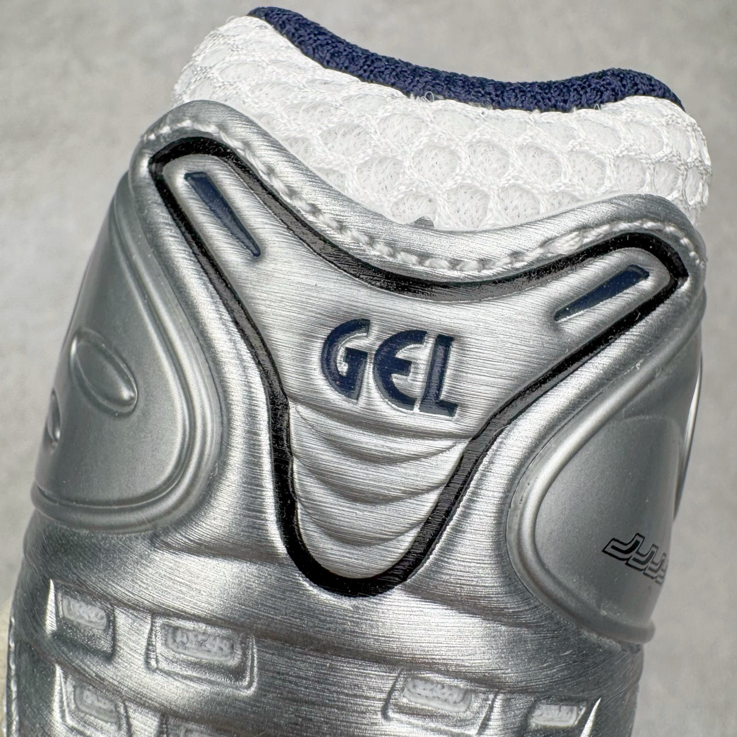 jjjjound ASICS GEL-KAYANO K14 亚瑟士  低筒 减震 户外机能 运动鞋 跑步鞋  休闲鞋 板鞋 波鞋 男女同款 白银黑 1203A961-100