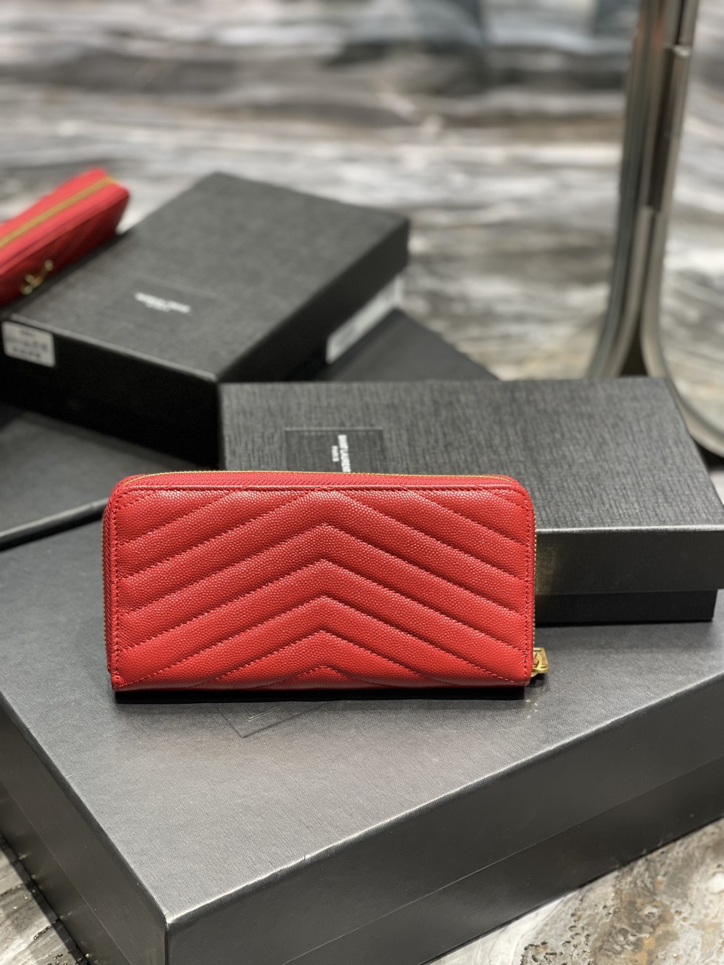 SAINT LAURENT 圣罗兰 Monogram YSL Logo  皮革 钱包 长夹拉链  颗粒 多色  358094BOW011000