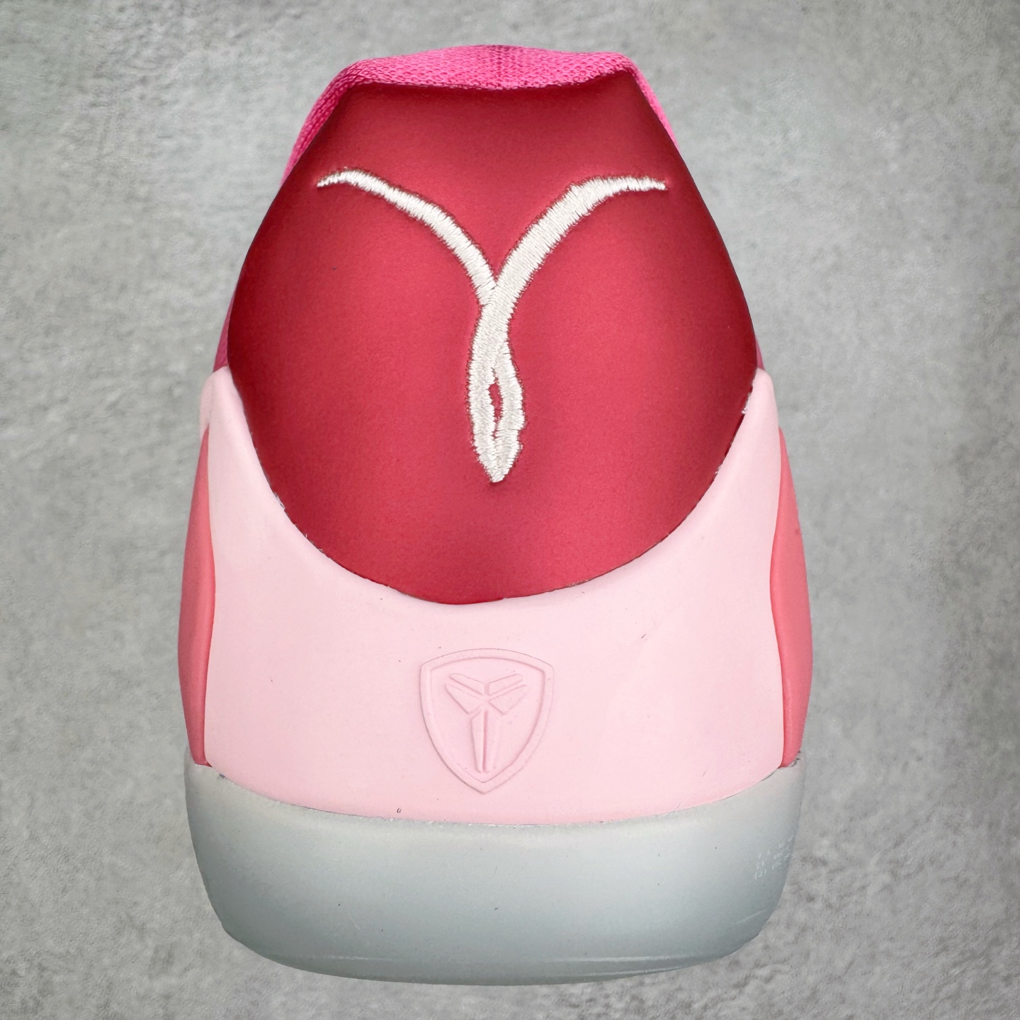  S2 KOBE 9  EM Think Pink PE 科比9 低筒 篮球鞋 实战鞋 球鞋 男鞋 波鞋 粉色乳腺癌 HQ4995-600