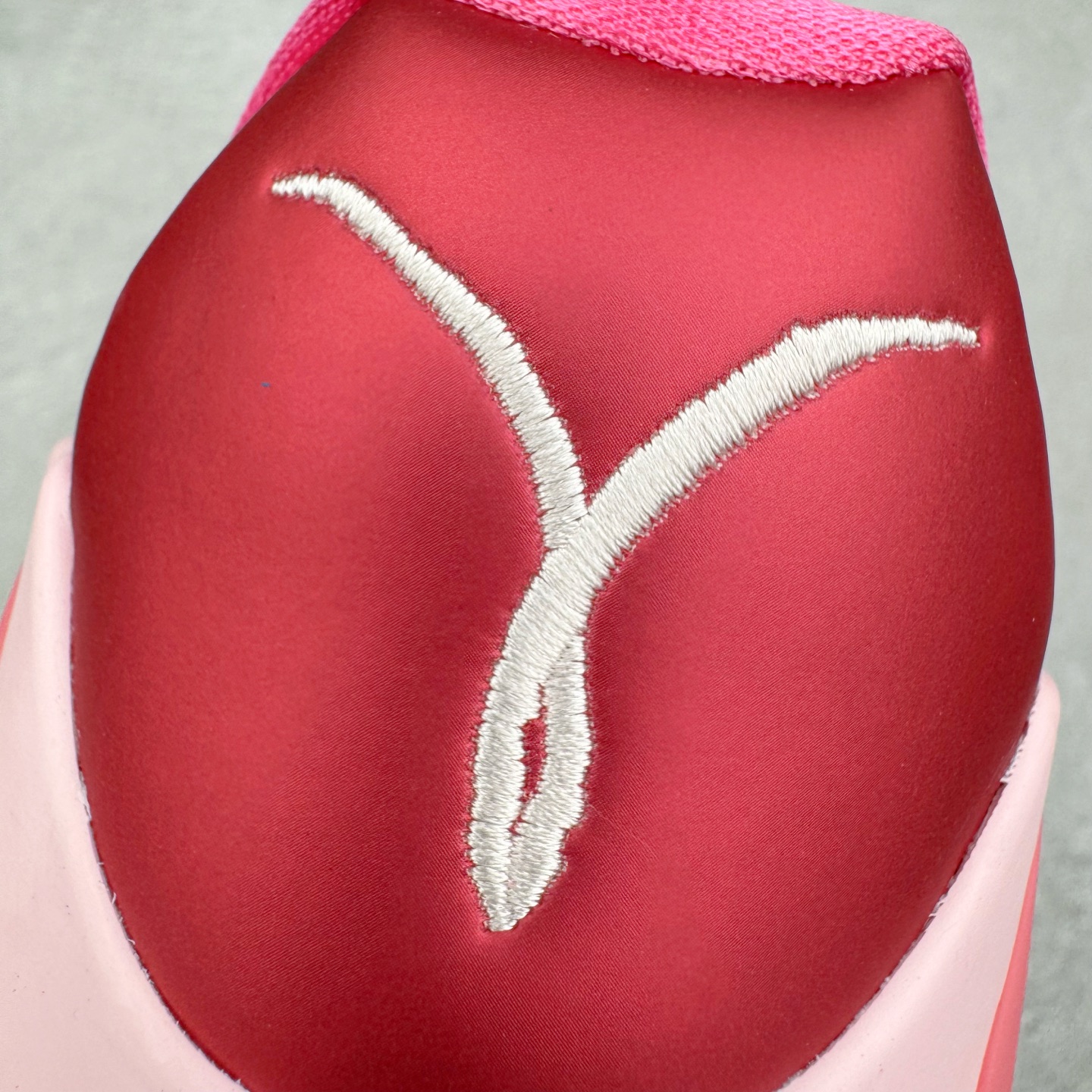  S2 KOBE 9  EM Think Pink PE 科比9 低筒 篮球鞋 实战鞋 球鞋 男鞋 波鞋 粉色乳腺癌 HQ4995-600