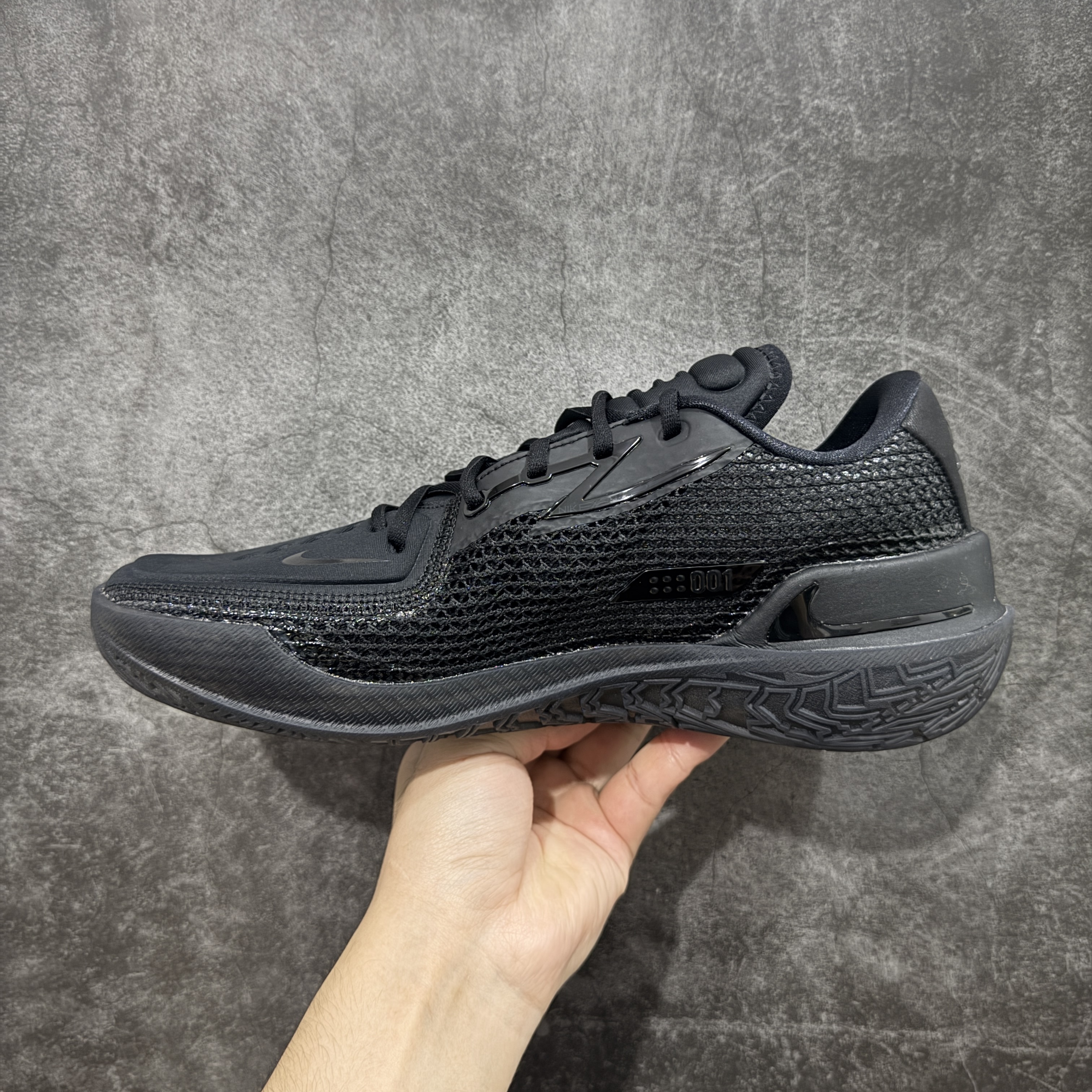 XO GT Cut 1  "Triple Black" 低筒  防滑耐磨 全掌氣墊 籃球鞋 實戰鞋 球鞋 波鞋 男鞋  黑武士 DM5039-002