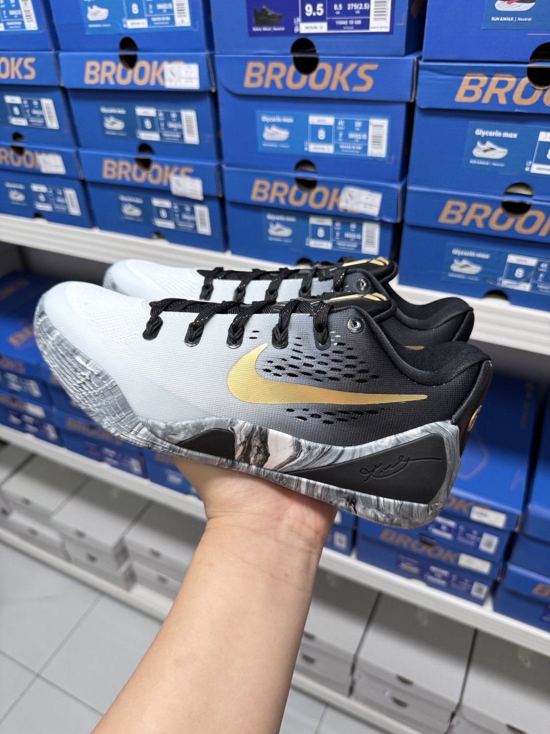 S2 KOBE 9  EM  科比9 低筒 篮球鞋 实战鞋 球鞋 男鞋 波鞋 Gigi FZ7333-002
