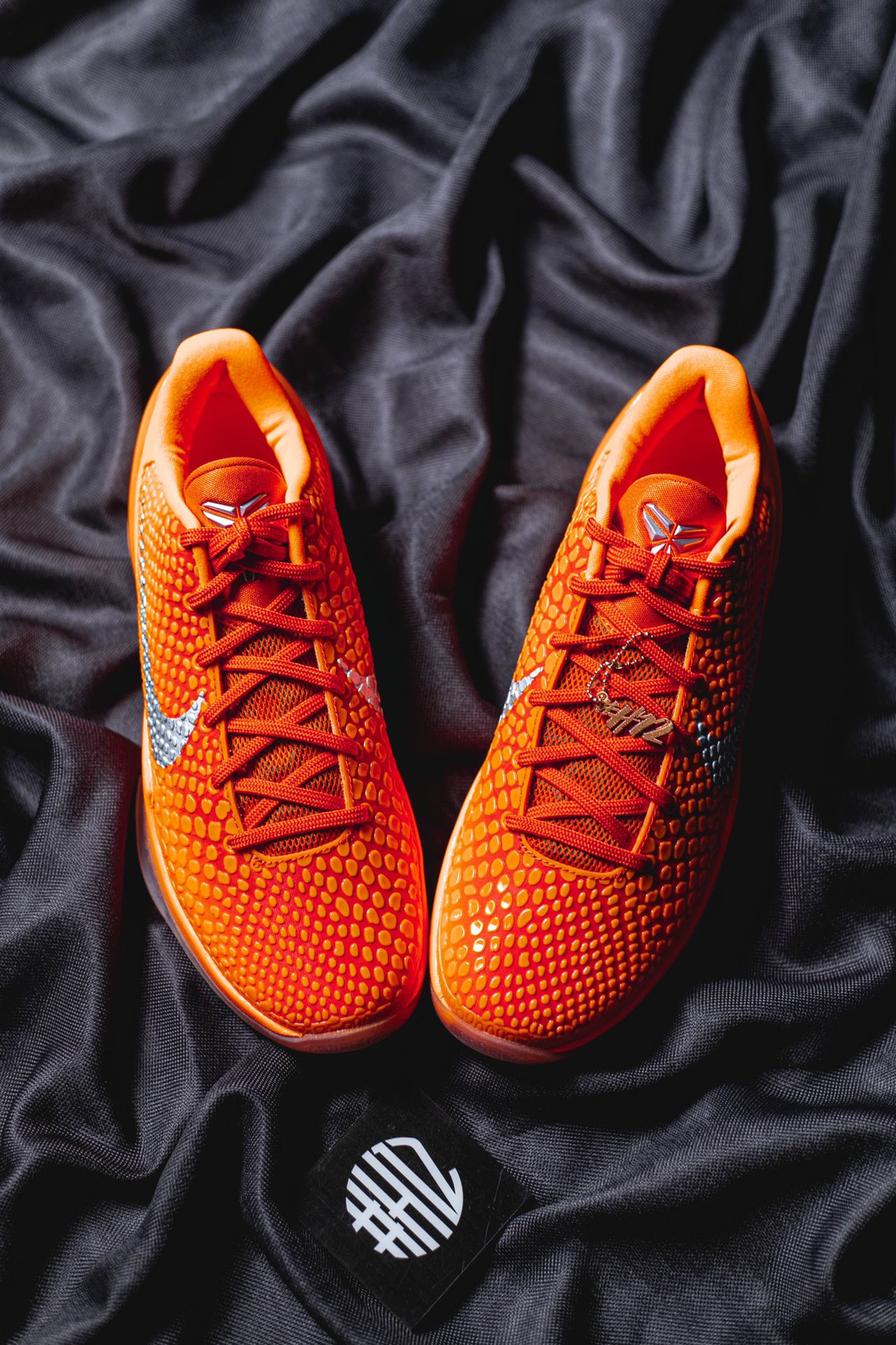 H12/Godkiller  Kobe6 Total Orange 前掌Zoom Turbo 气垫 后掌EVA缓震 低筒 球鞋 籃球鞋 實戰鞋 真碳板 男鞋 波鞋 暴力橙 IH1871-800