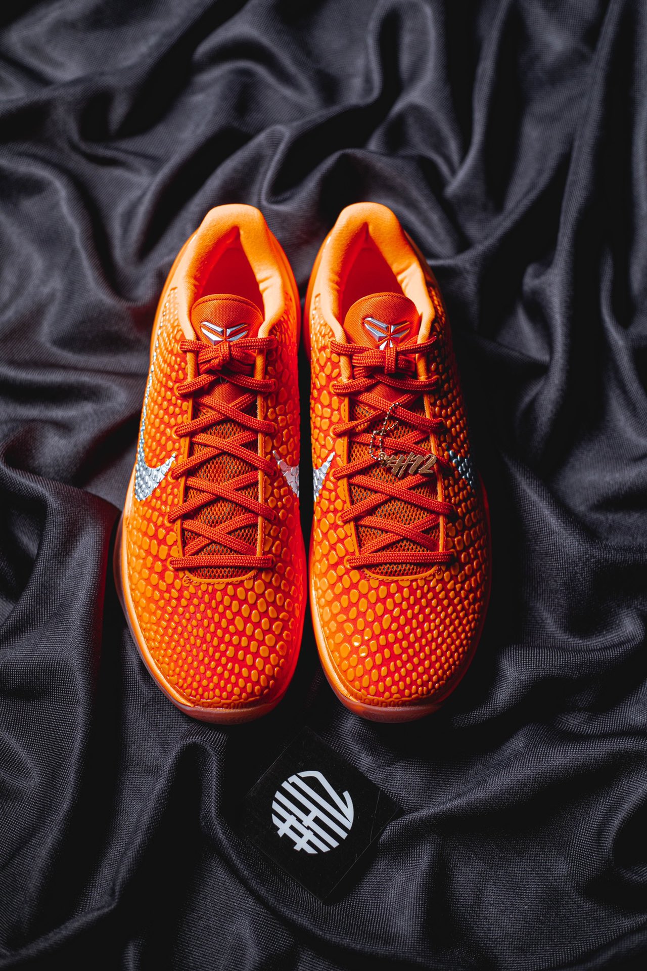 H12/Godkiller  Kobe6 Total Orange 前掌Zoom Turbo 气垫 后掌EVA缓震 低筒 球鞋 籃球鞋 實戰鞋 真碳板 男鞋 波鞋 暴力橙 IH1871-800